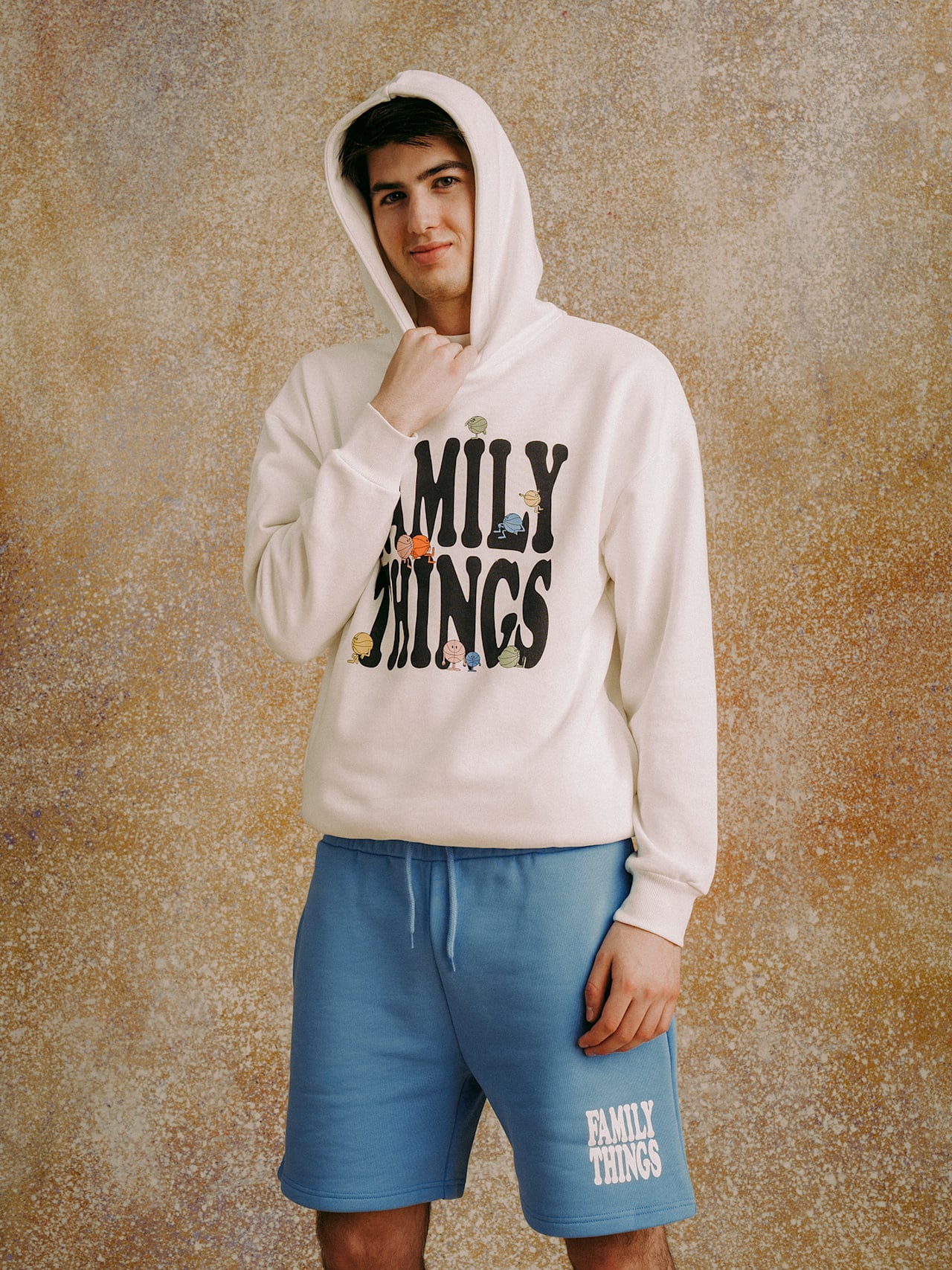Family Things sweatshort detail 4