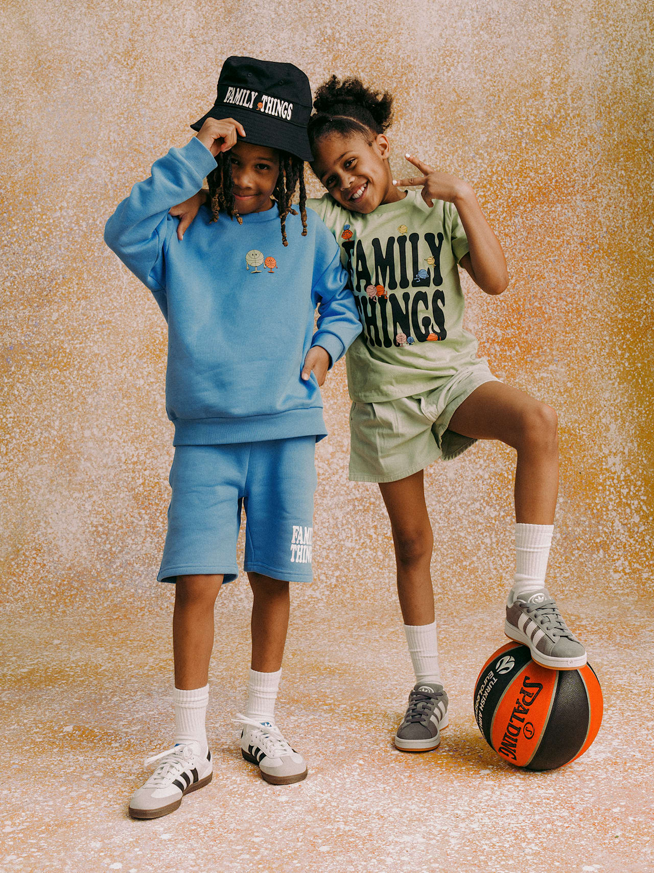 Bucket Hat Family Things detail 4