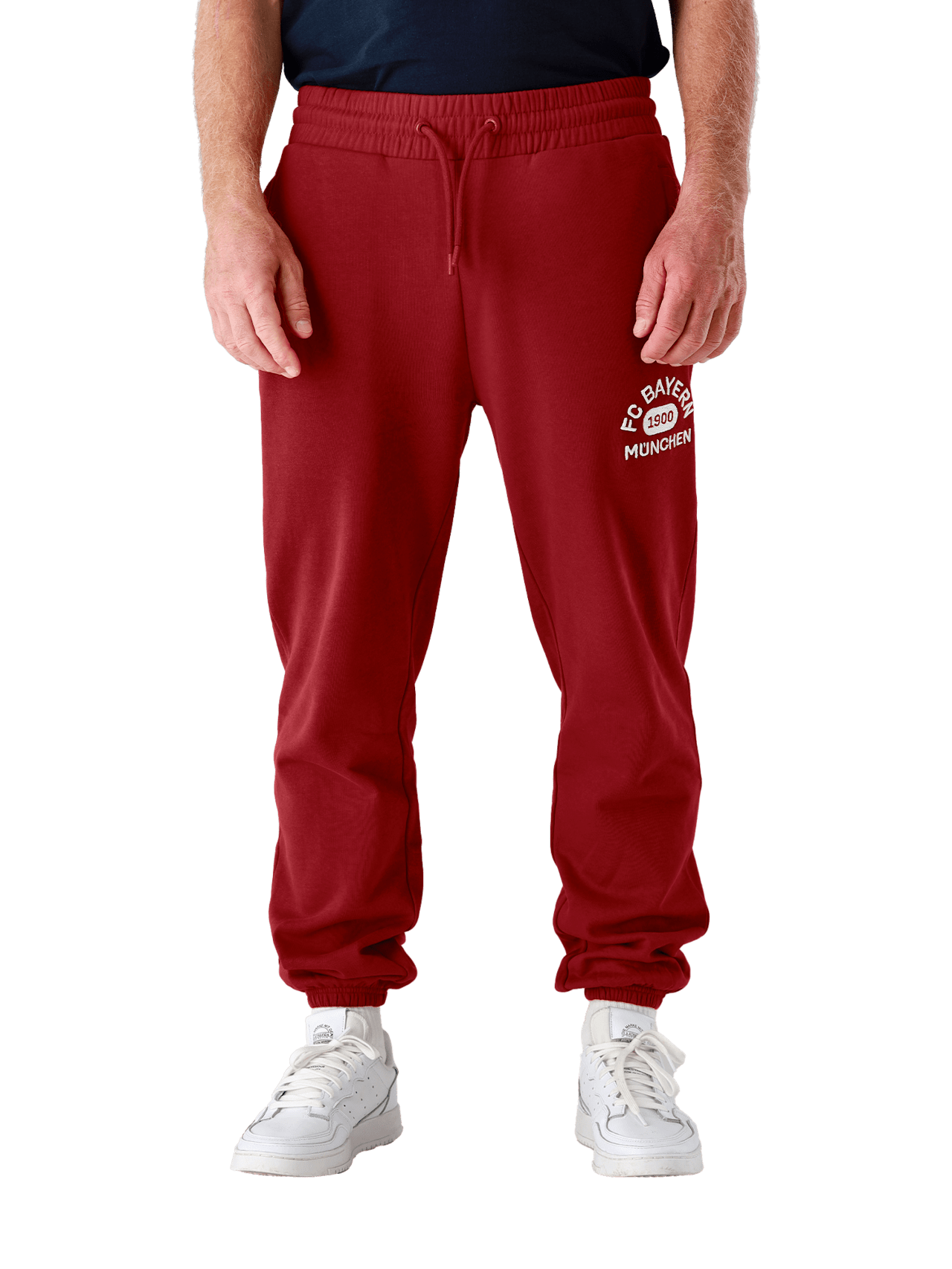 Sweatpant Essential 1900 detail 1