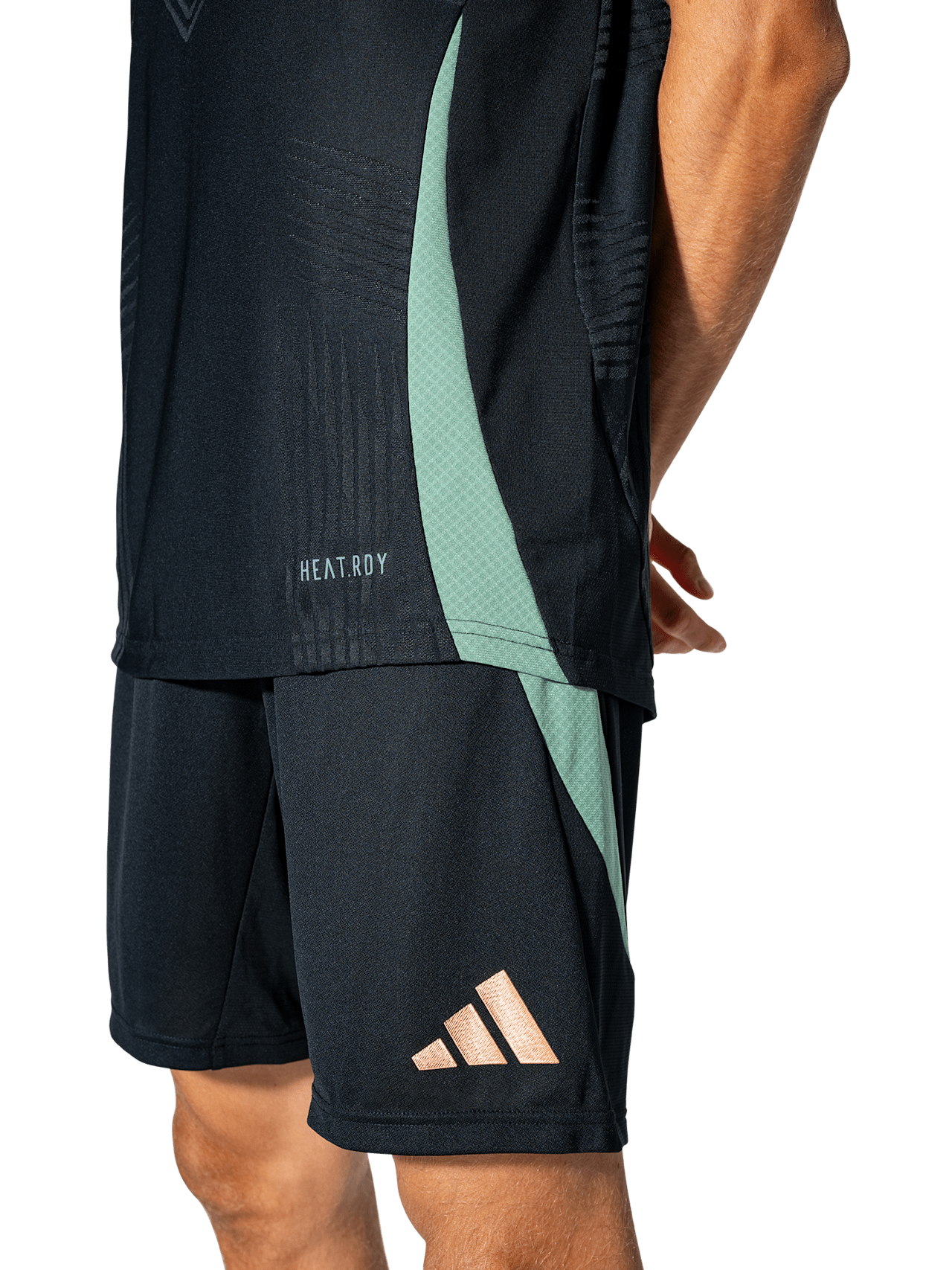 Teamline pro training shirt detail 5