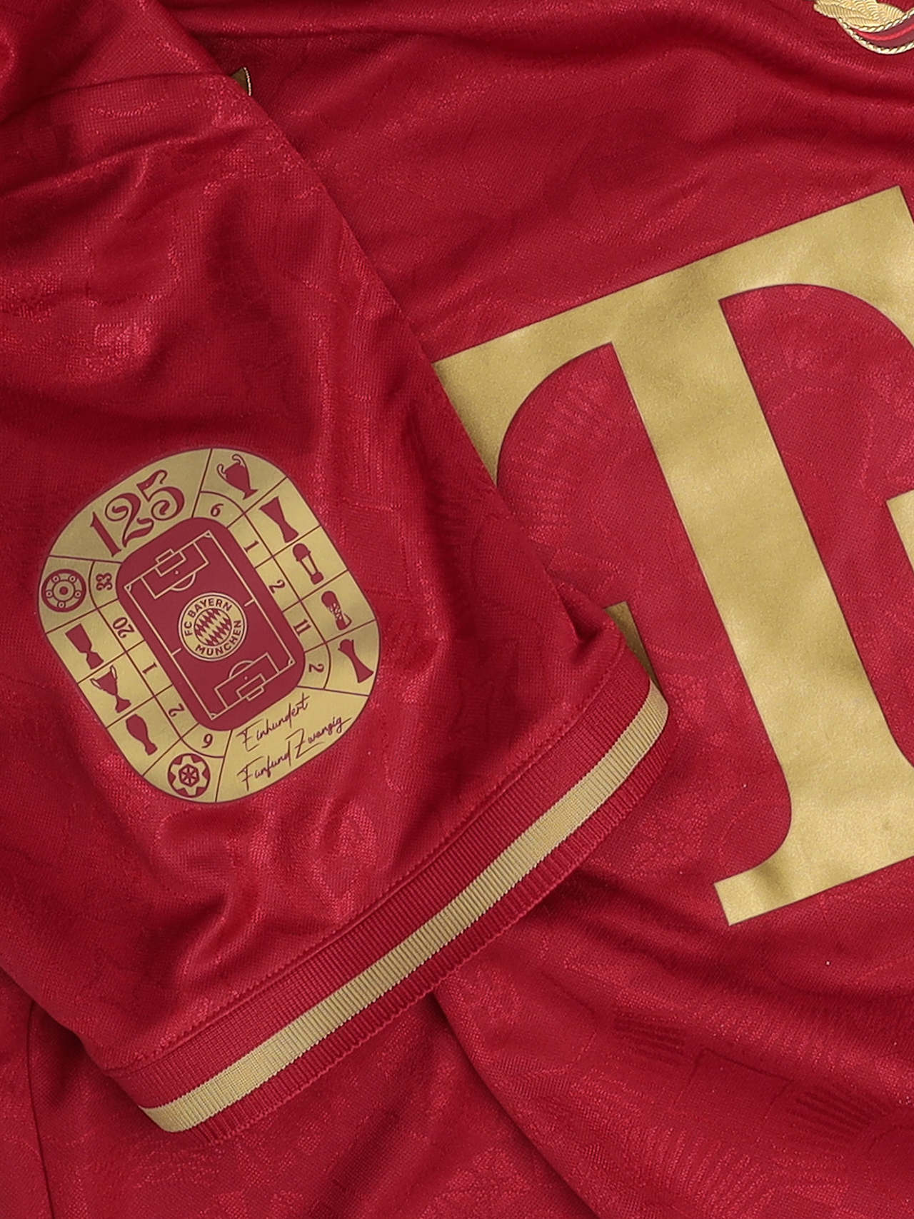 Jersey 125 Anniversary detail 6