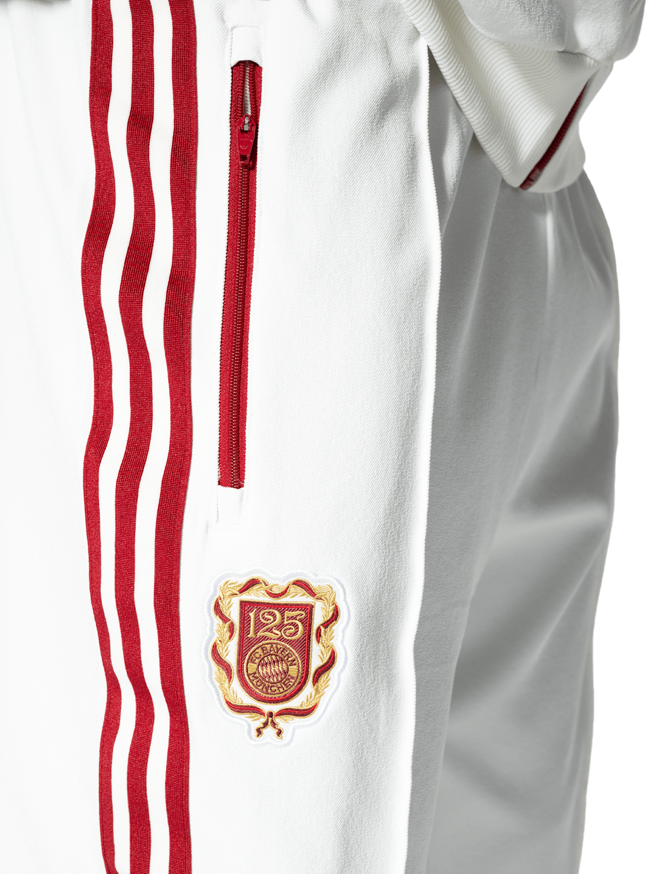 Training trousers 125 Anniversary detail 3