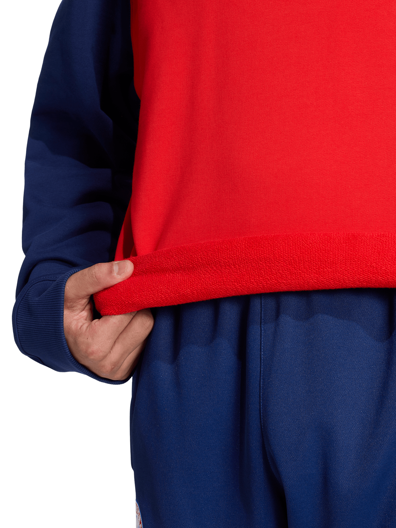 Crewneck LFSTLR detail 5