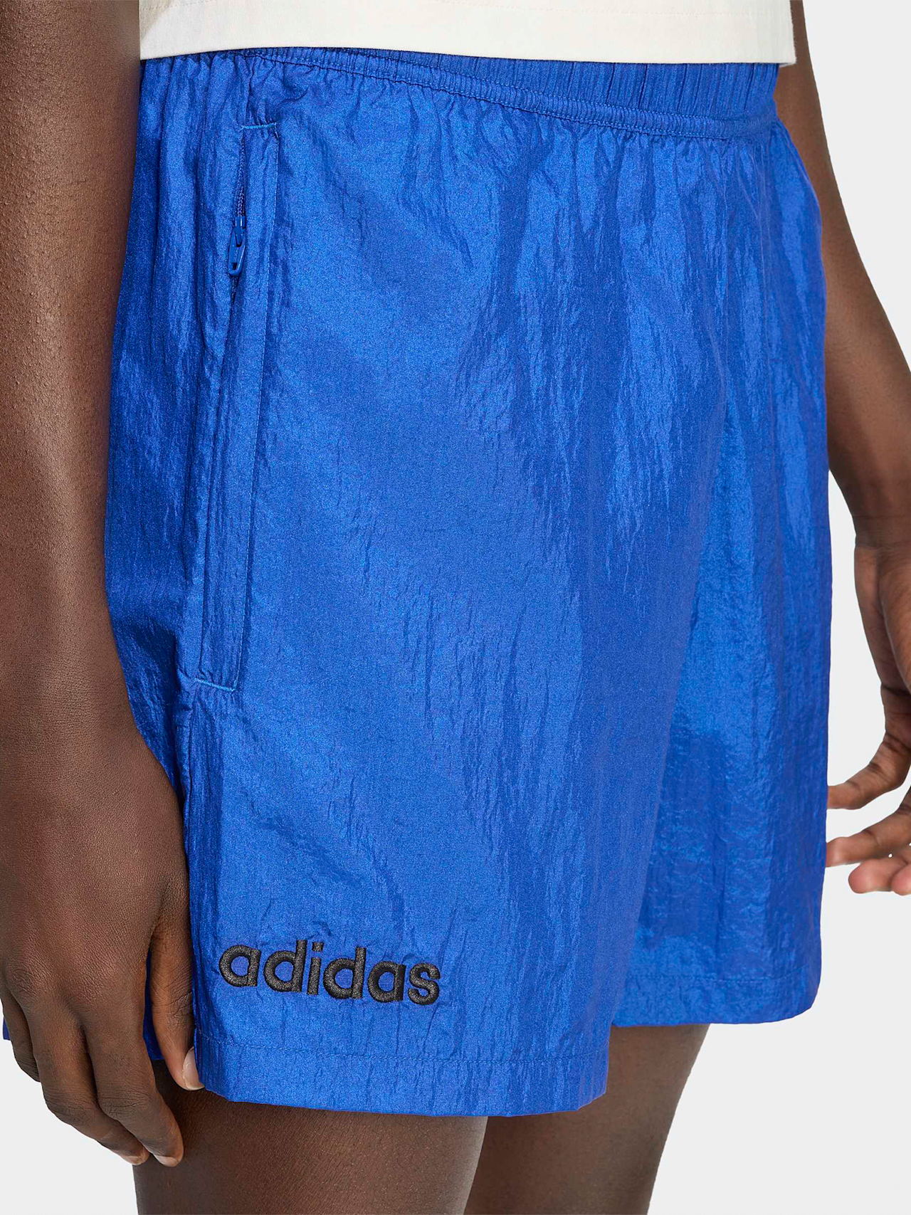 Short Graphic US94 detail 4