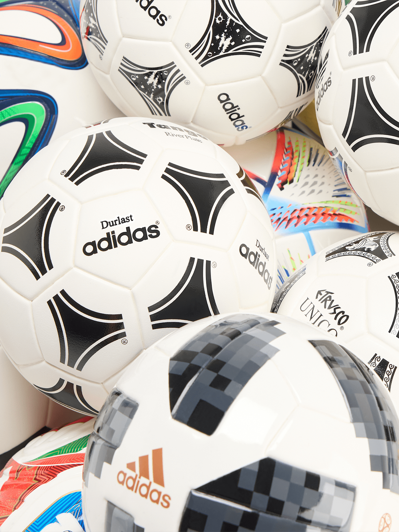 Historical ball set mini detail 8