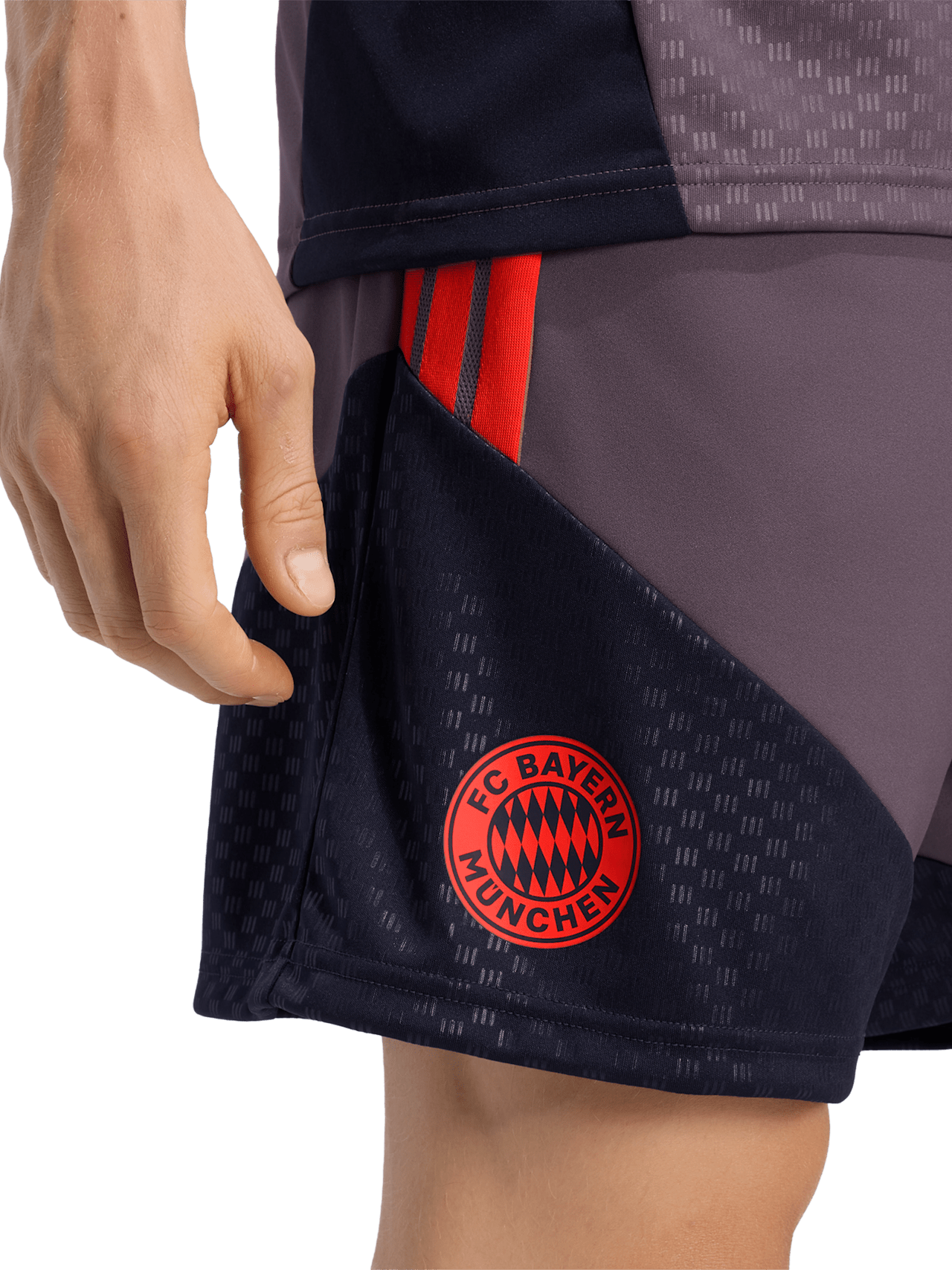 Teamline Training Shorts UCL detail 5