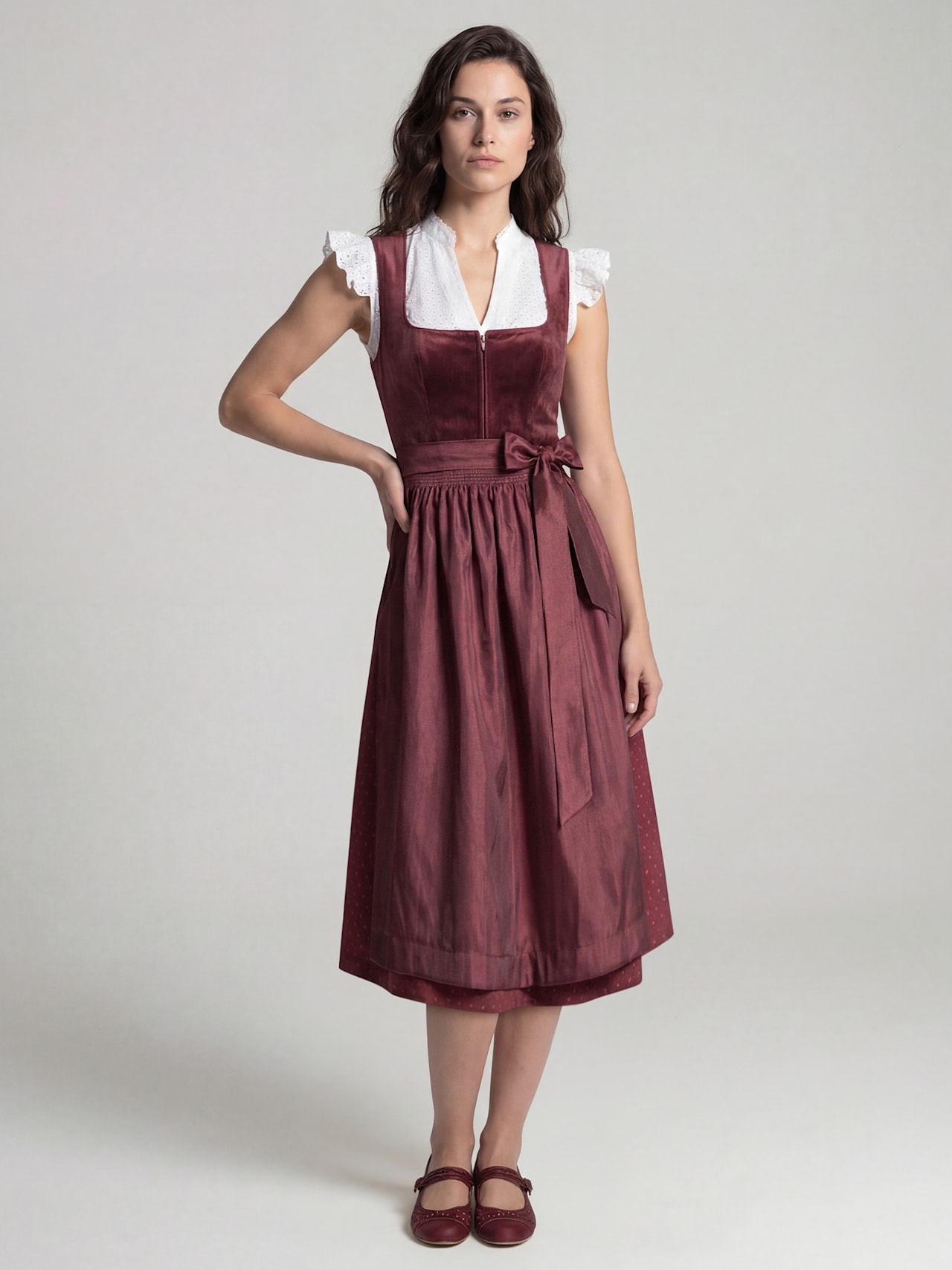Dirndl Samt detail 3