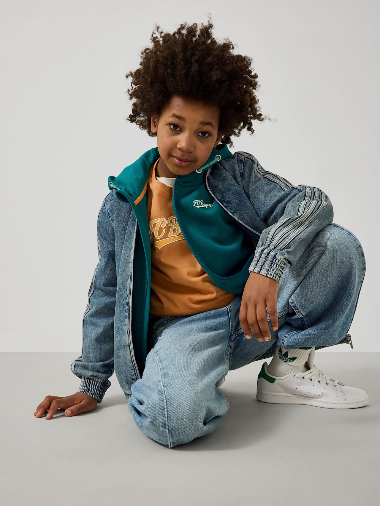 Felpa con cappuccio e zip Spring detail 4