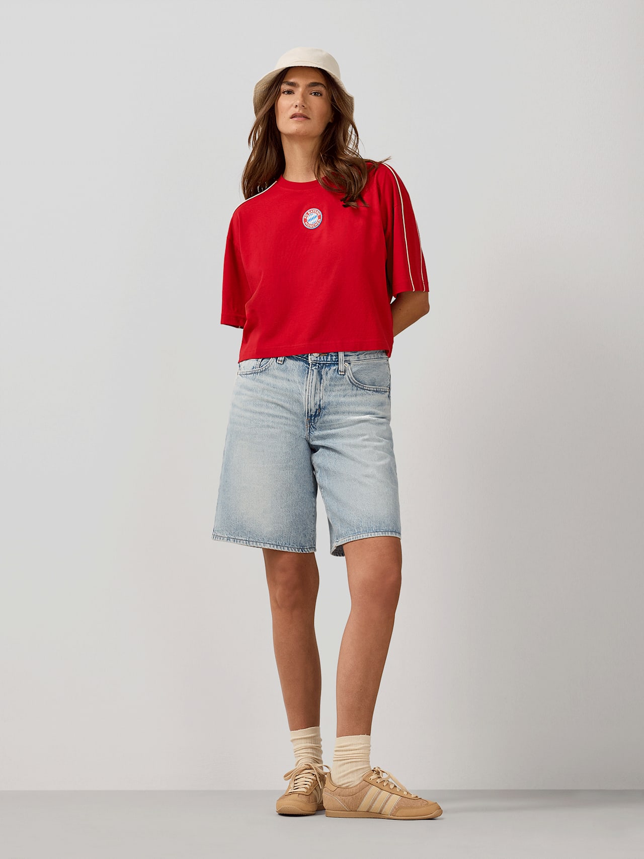 Cropped T-shirt Essentials detail 6