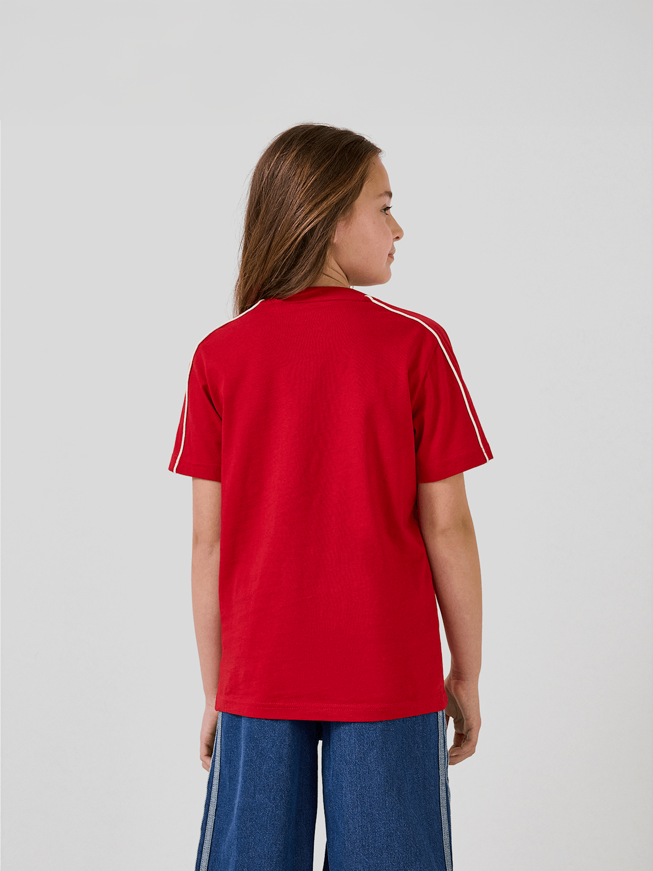T-Shirt Essentials detail 2