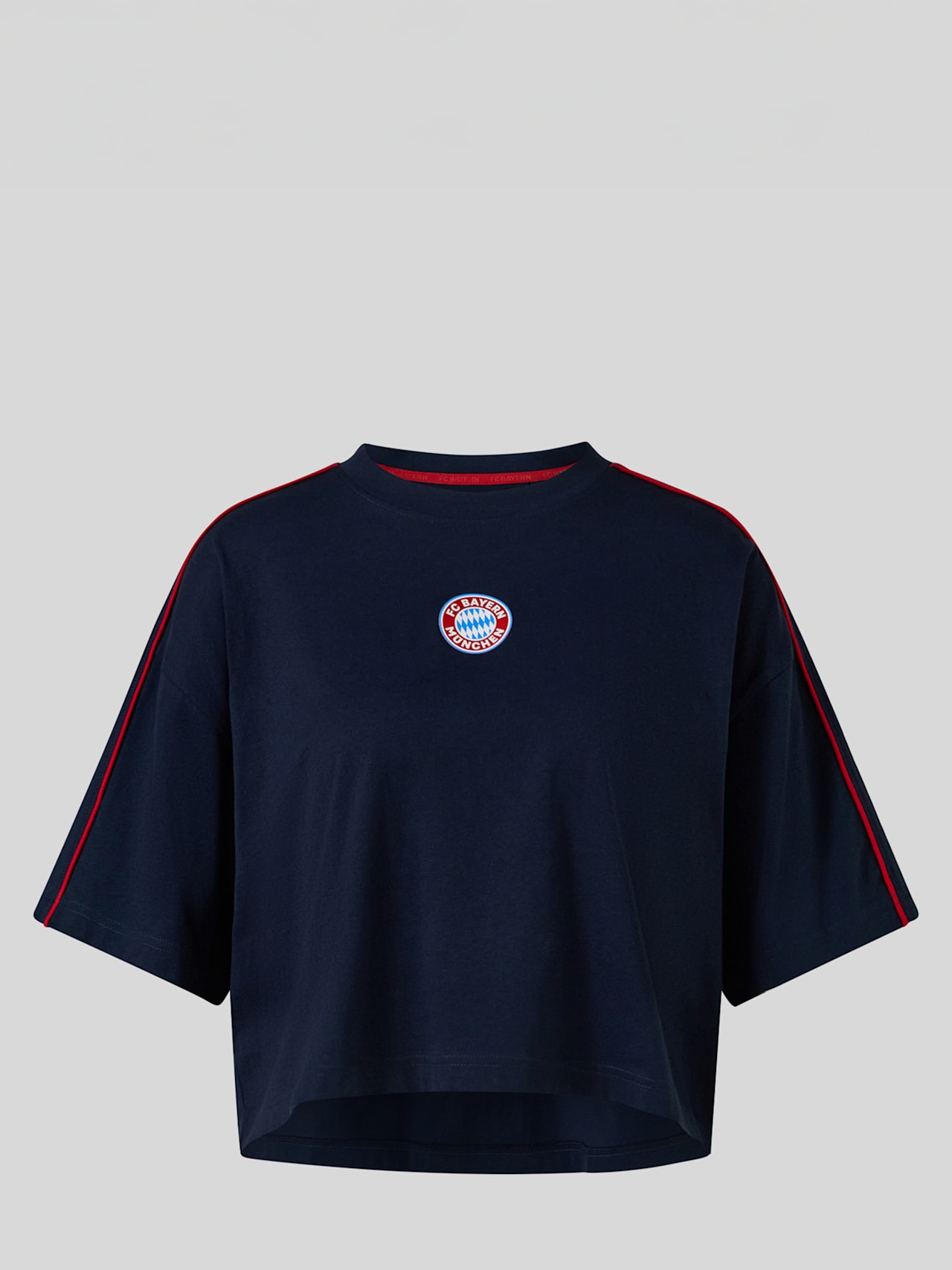 Cropped T-Shirt Essentials detail 5