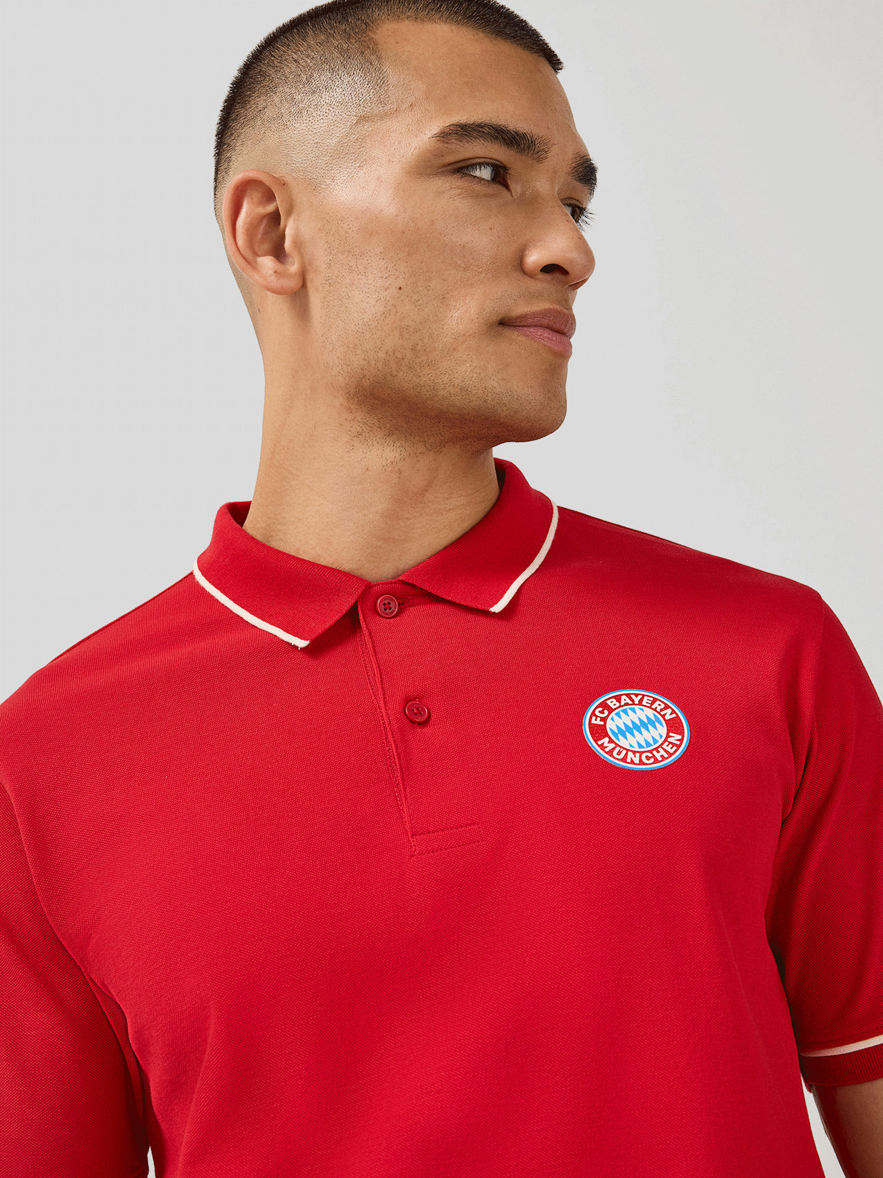 Polo Essentials detail 3