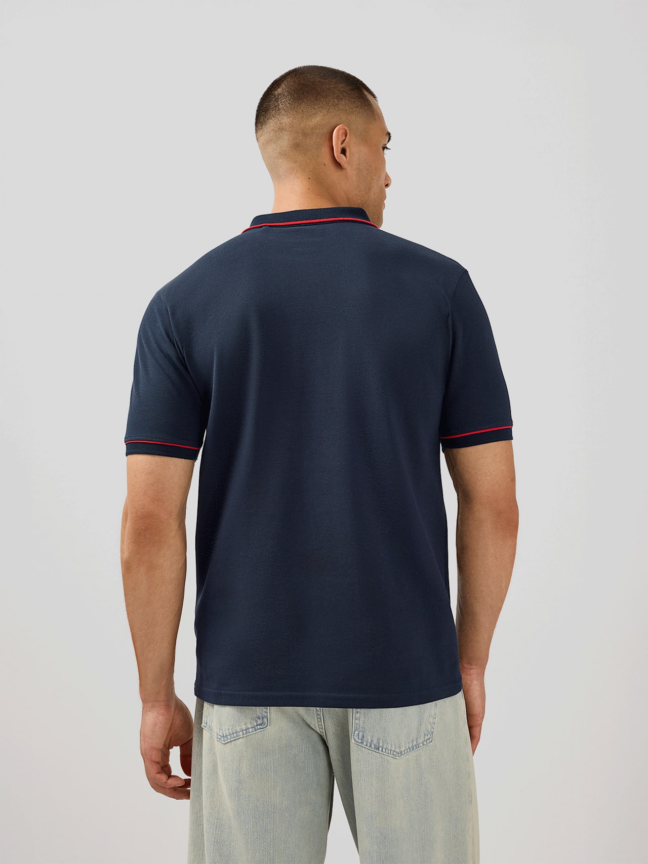 Polo Essentials detail 2