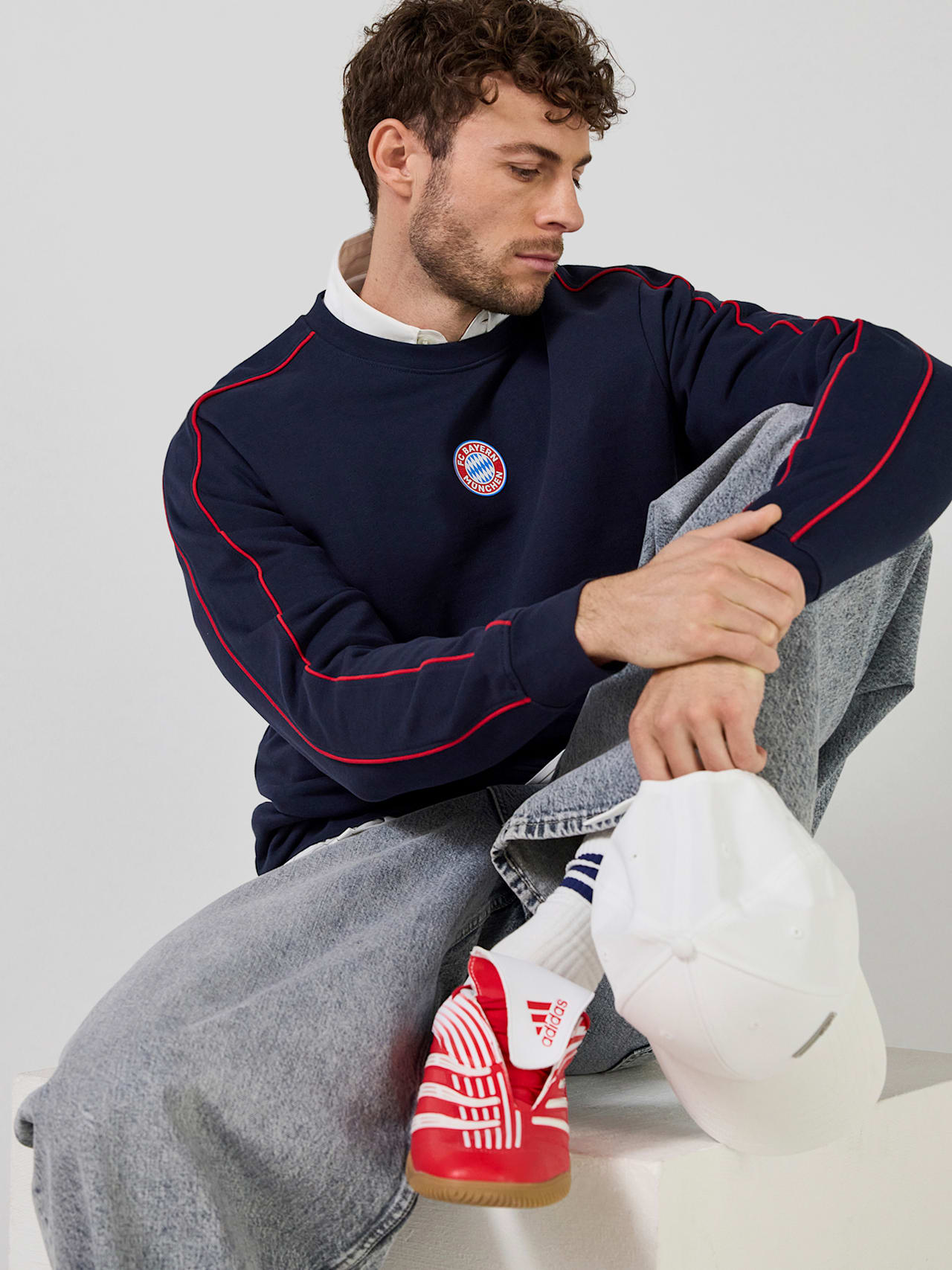 Sweatshirt Essentials detail 4