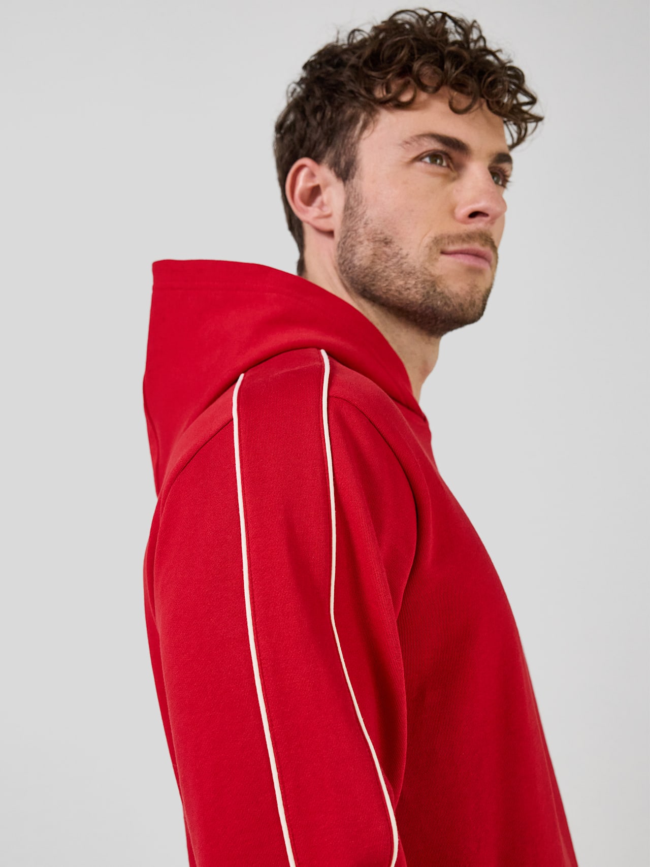 Hoodie Essentials detail 4