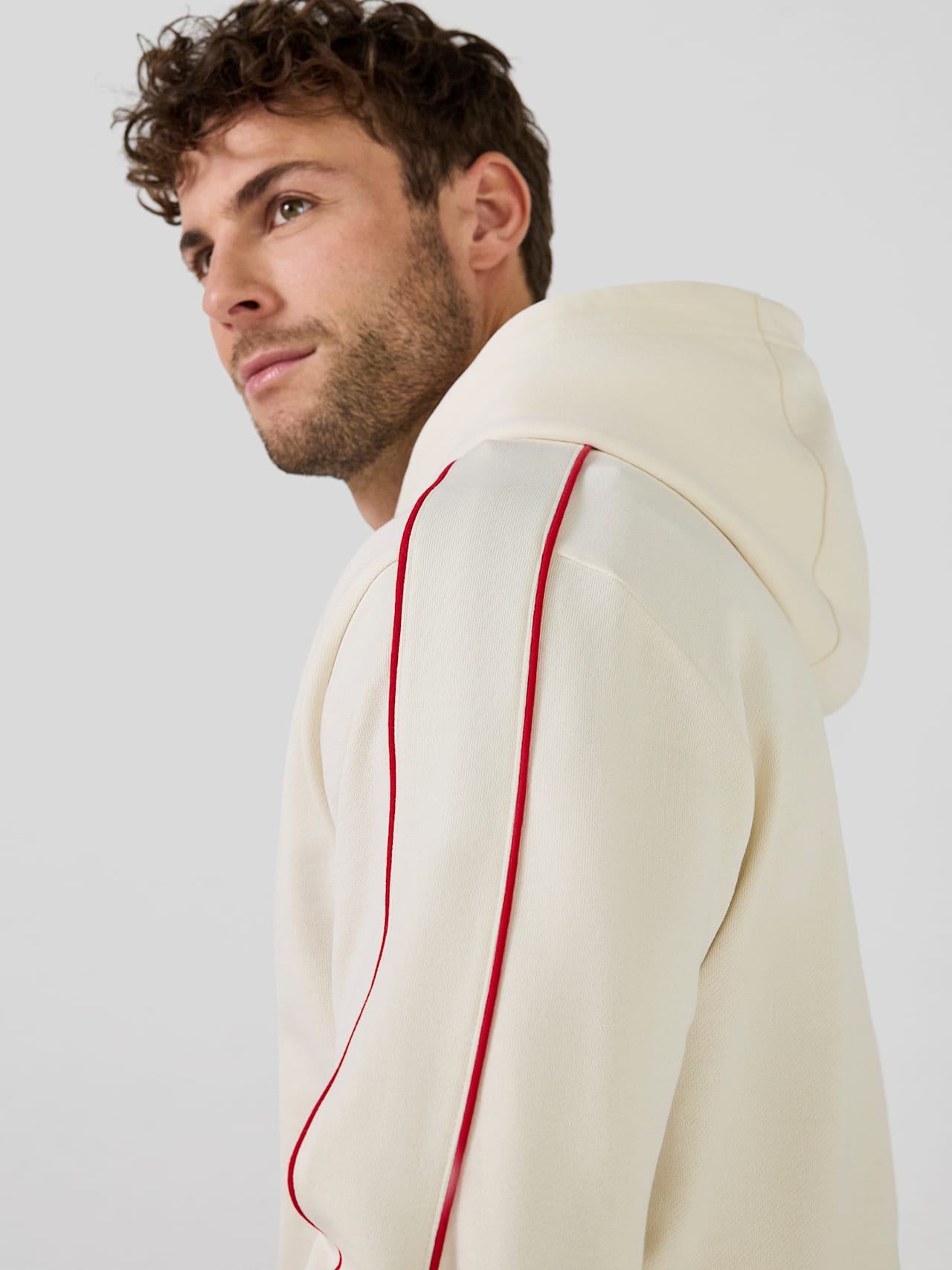 Hoodie Essentials detail 4