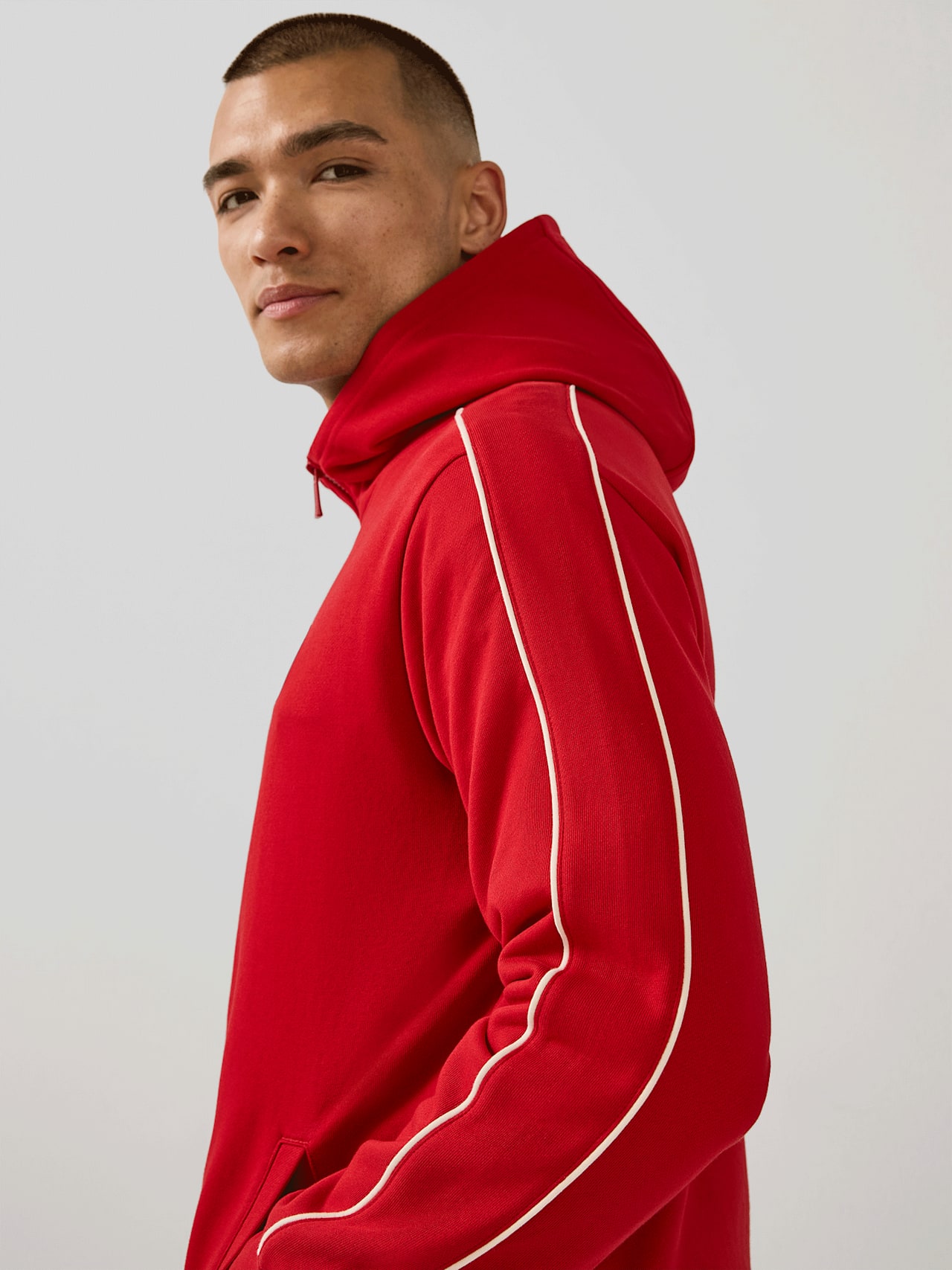 Sudadera con capucha y cremallera Essentials detail 4