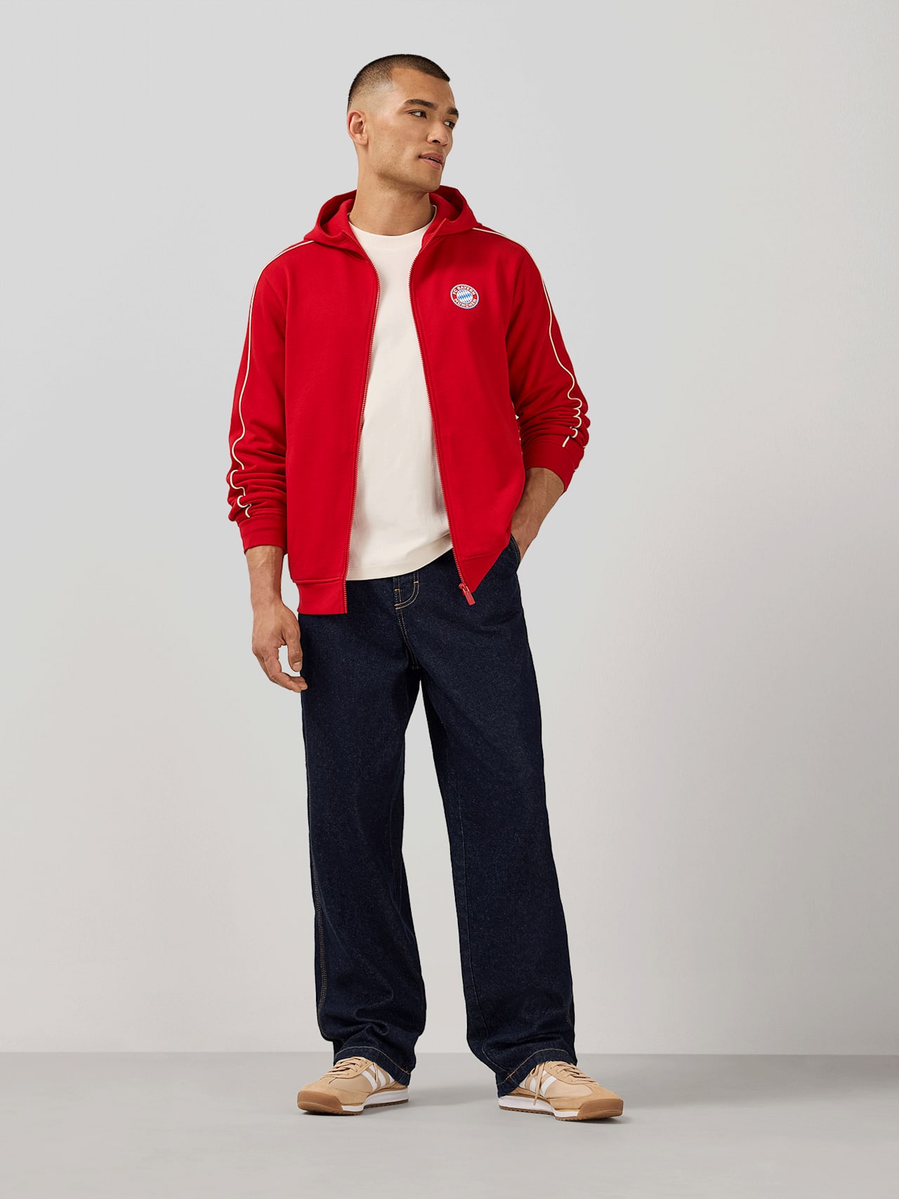 Sudadera con capucha y cremallera Essentials detail 6