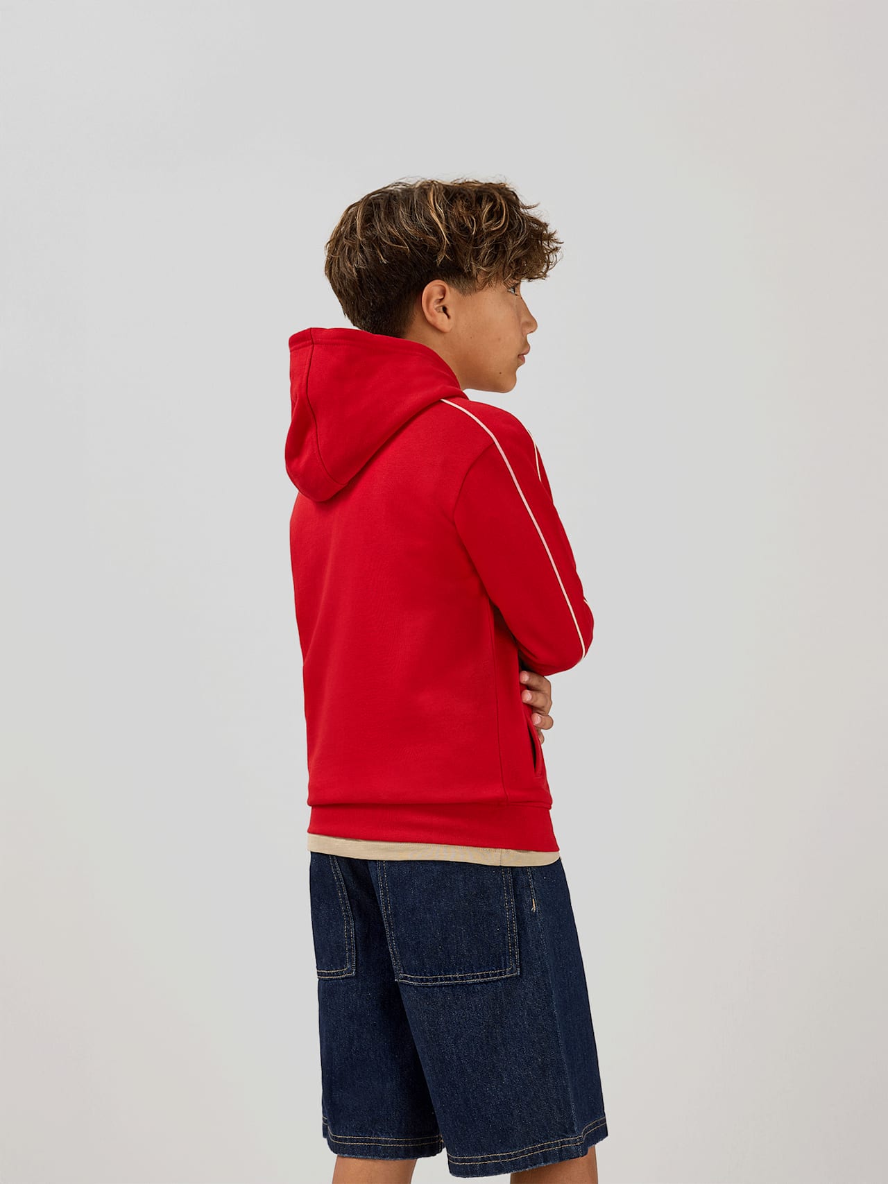 Sudadera con capucha y cremallera Essentials detail 2