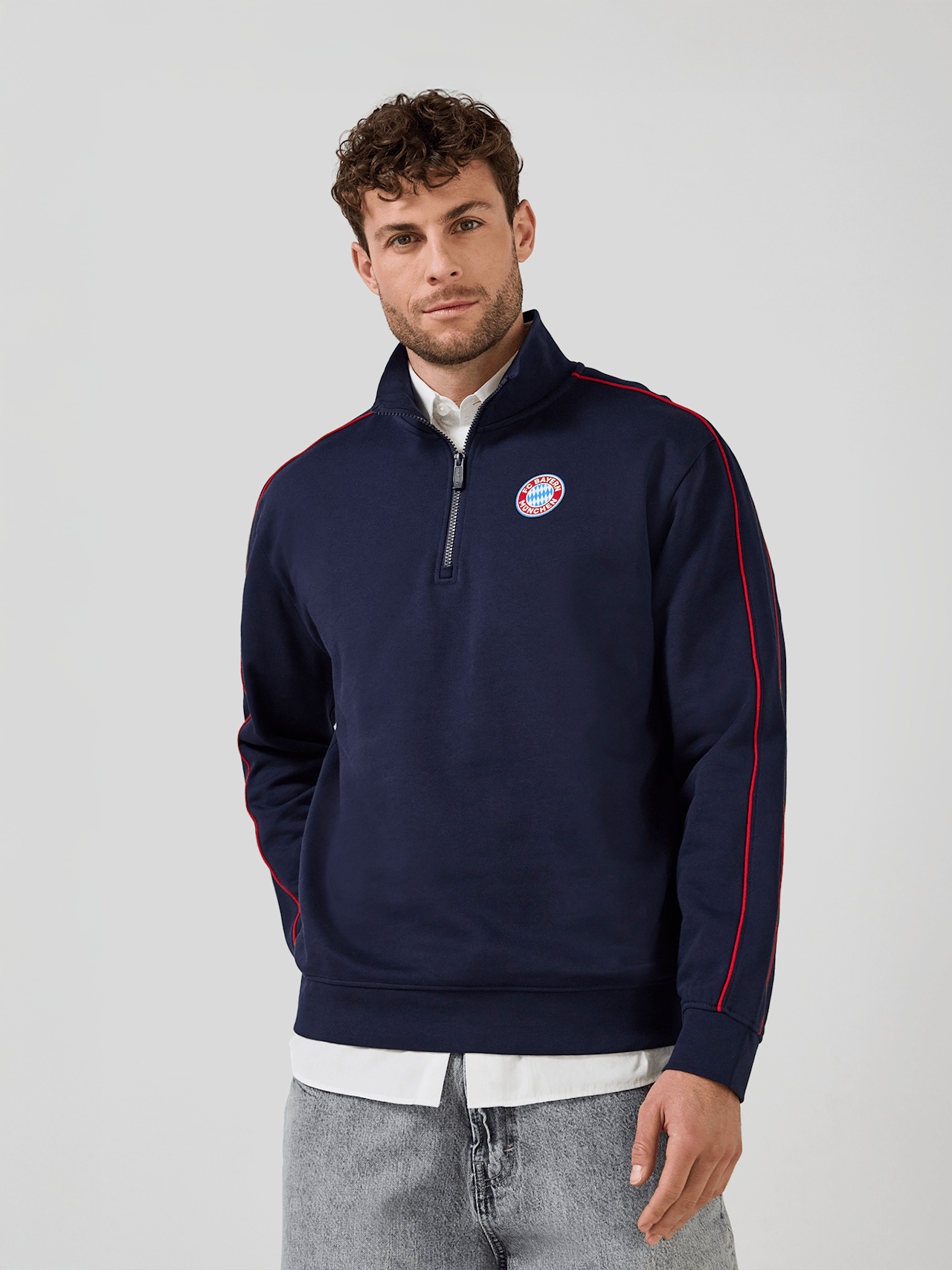 Half-Zip Pullover Essentials detail 1