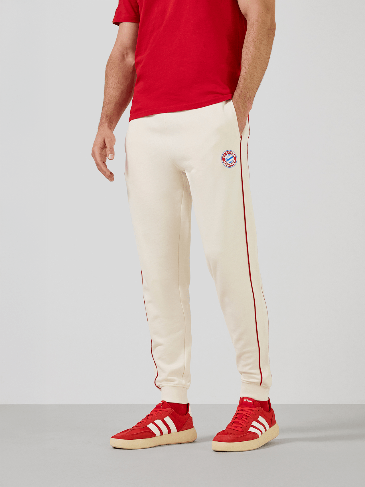 Sweatpant Essentials detail 1