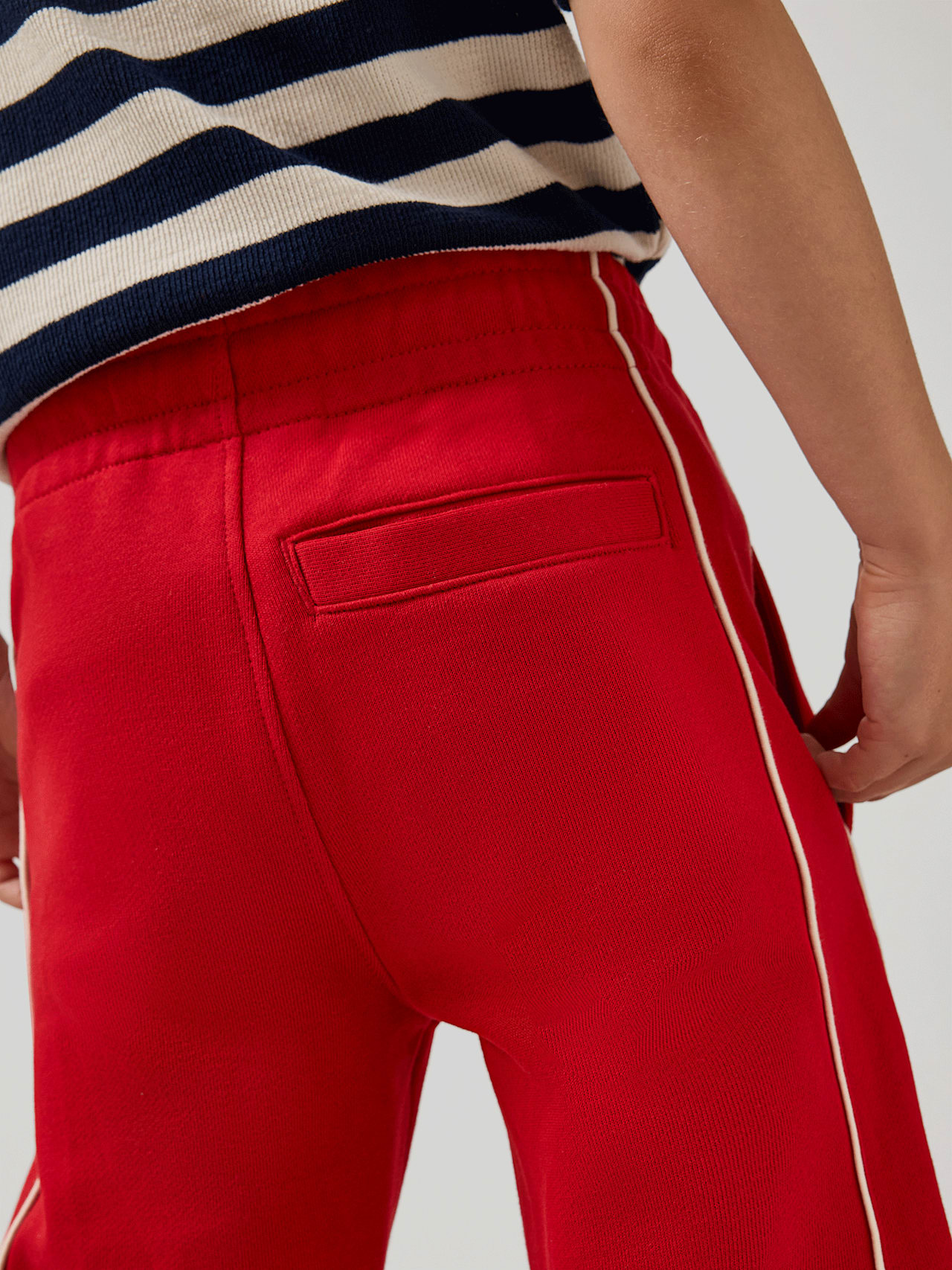 Pantaloni della tuta Essentials detail 4