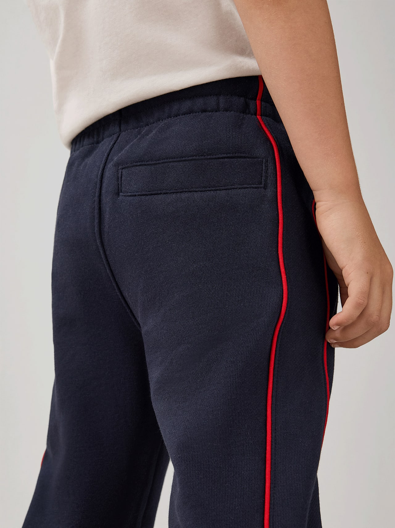 Pantaloni della tuta Essentials detail 4