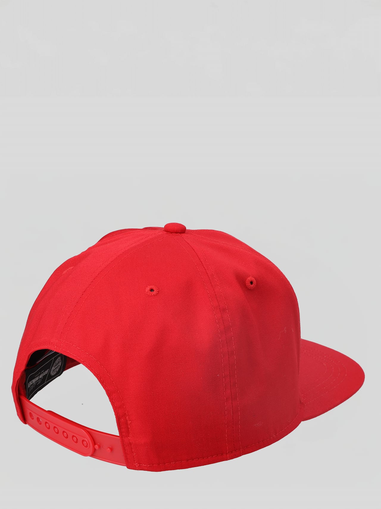 Essentials snapback cap detail 3