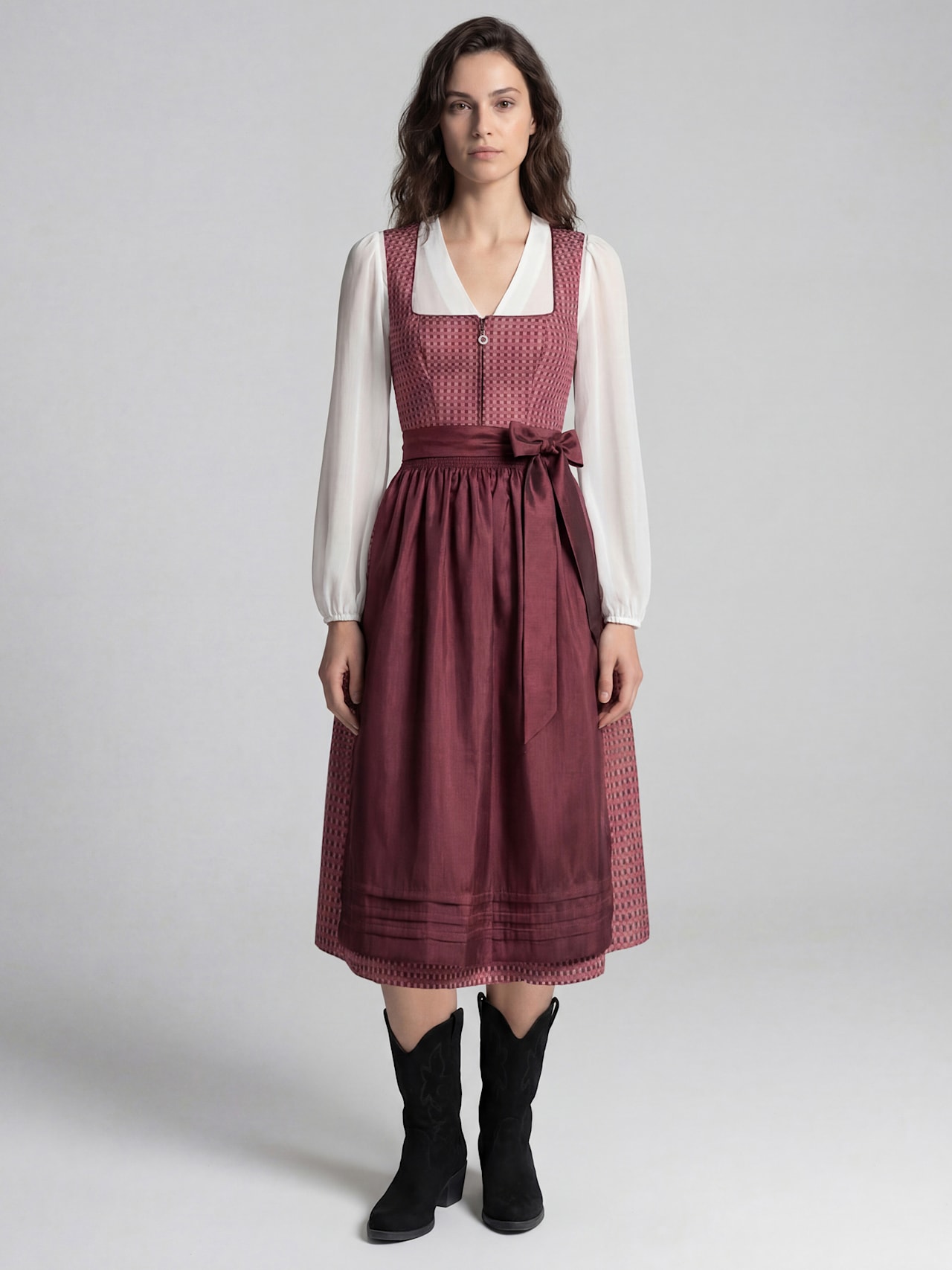 Damen Dirndl 1