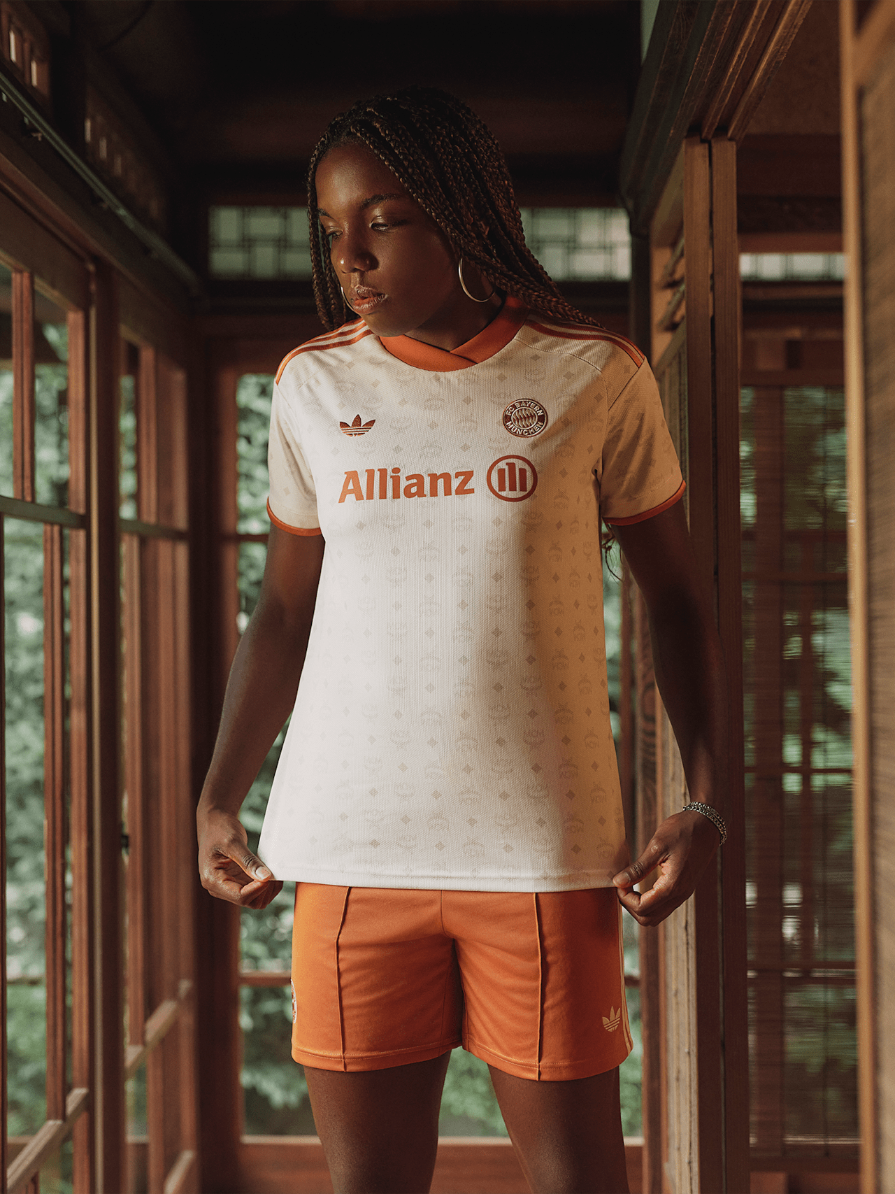 Frauenfußball Trikot MCM detail 6