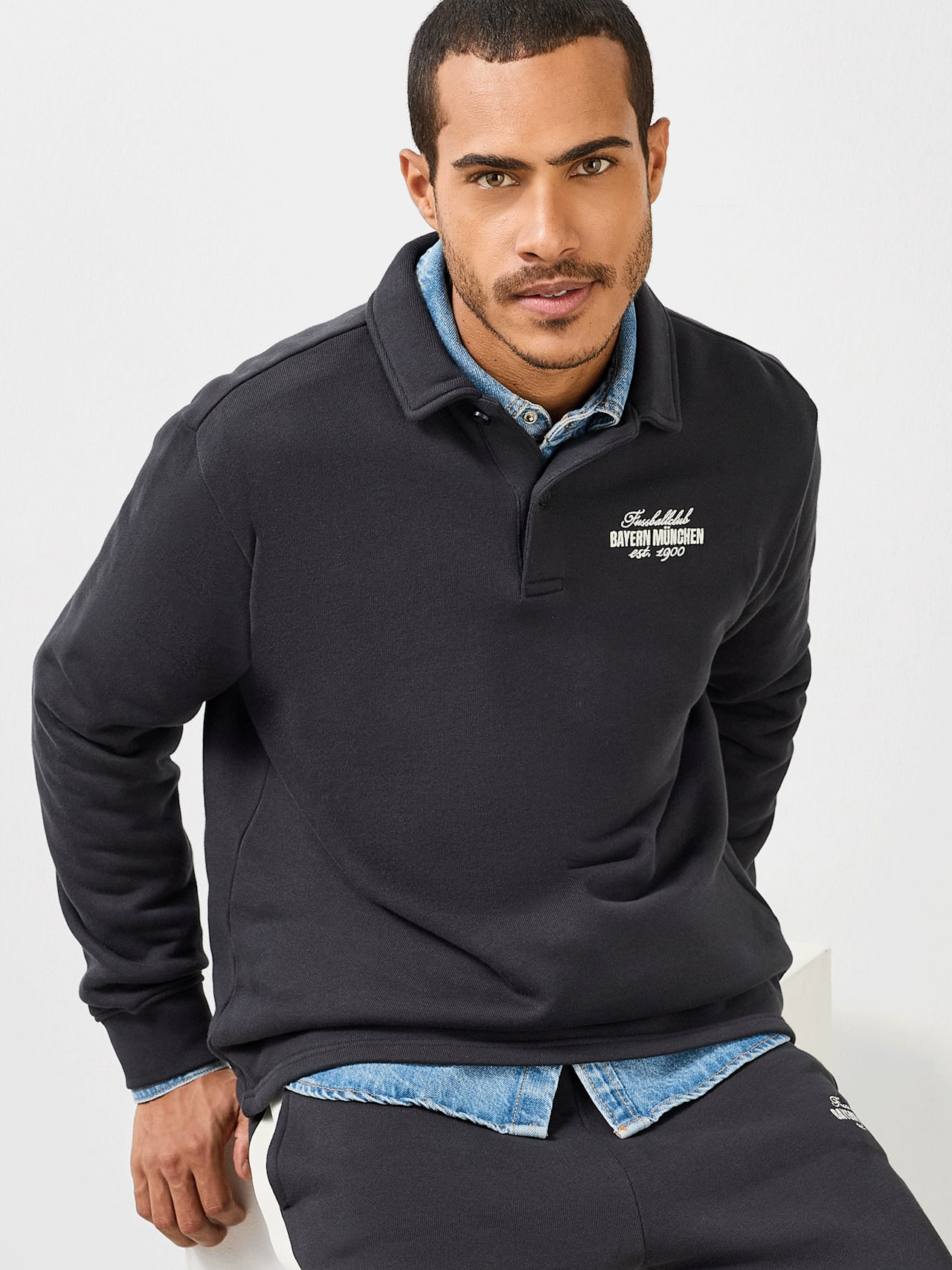 Polo Shirt Munich detail 5