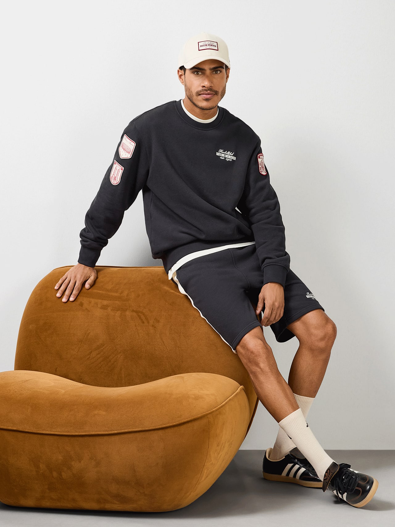 Sudadera Munich detail 4