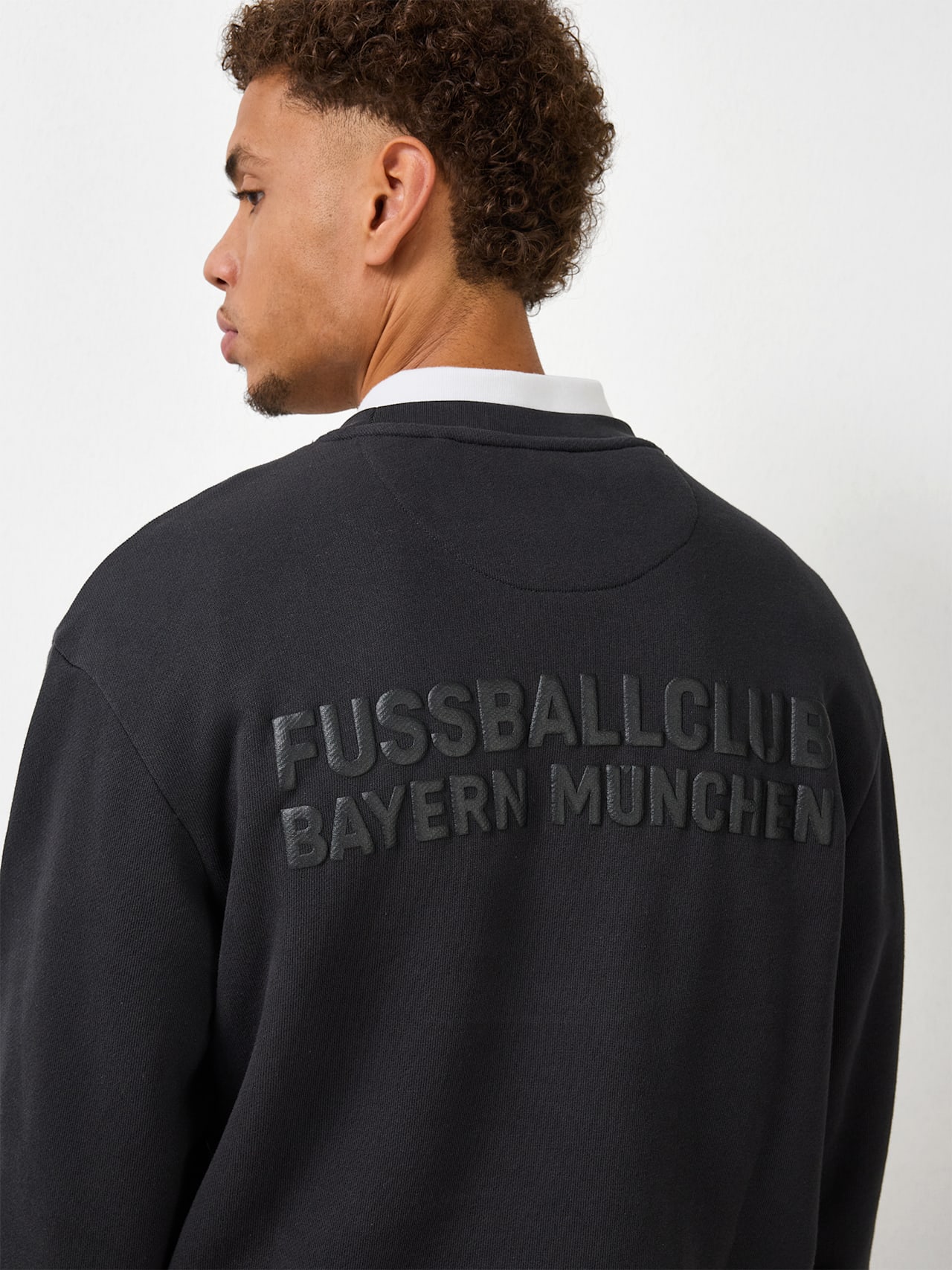 Sweatshirt Premium Essentials detail 6