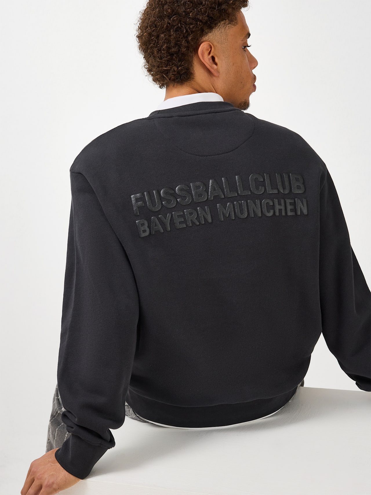 Sweatshirt Premium Essentials detail 7