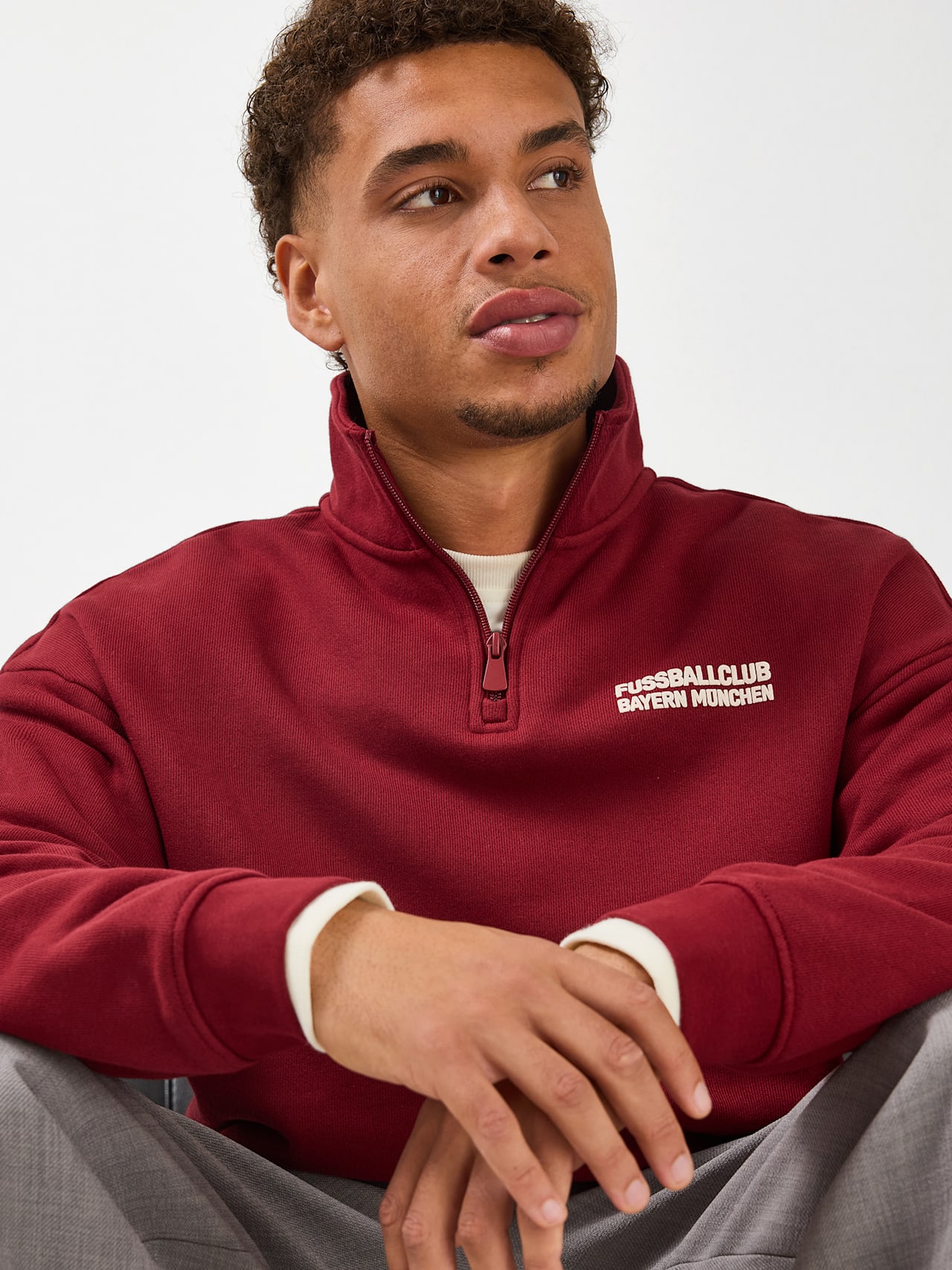 Half-Zip Pullover Premium Essentials detail 6