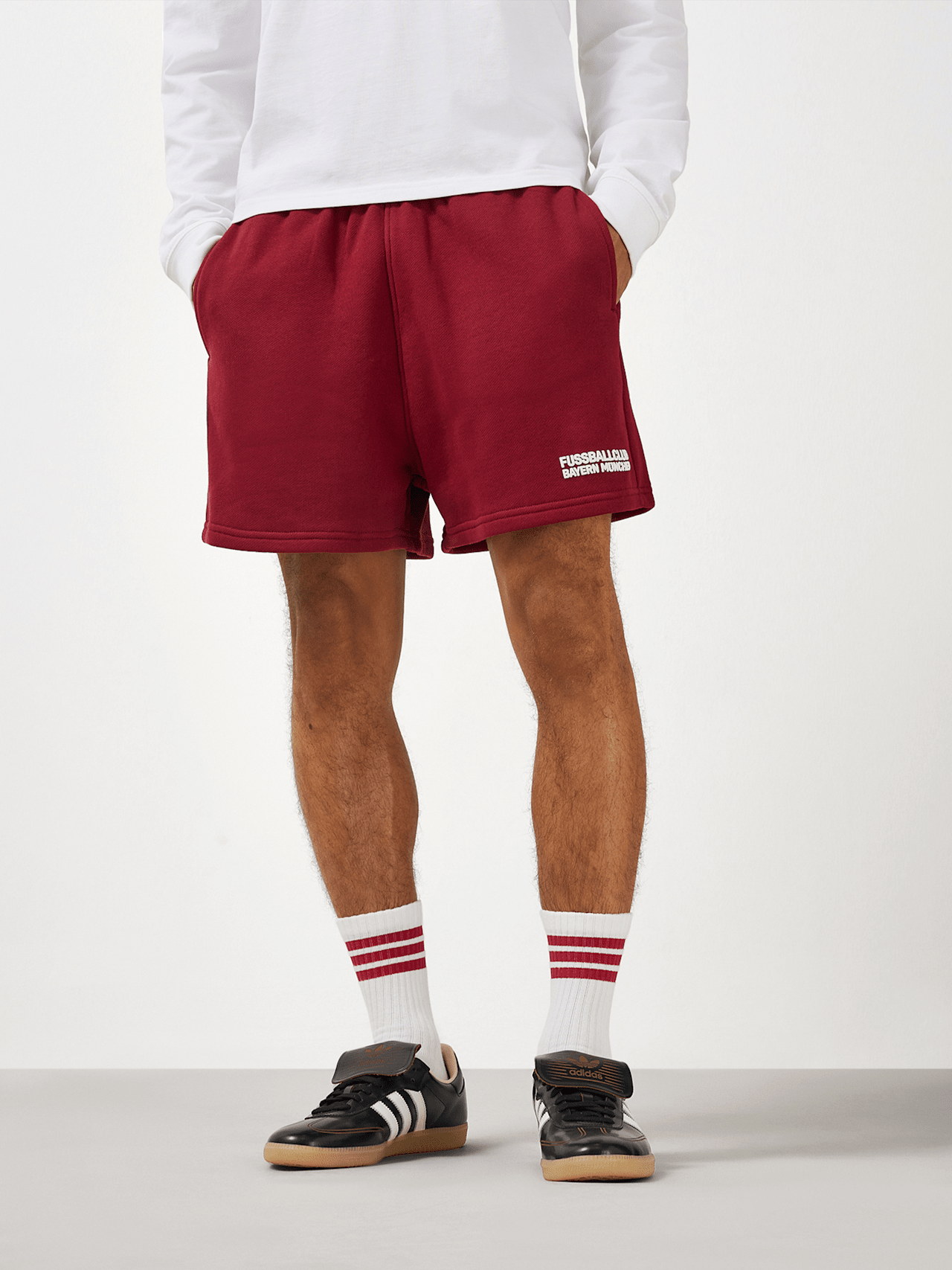 Unisex Sweatshort Premium Essentials 1