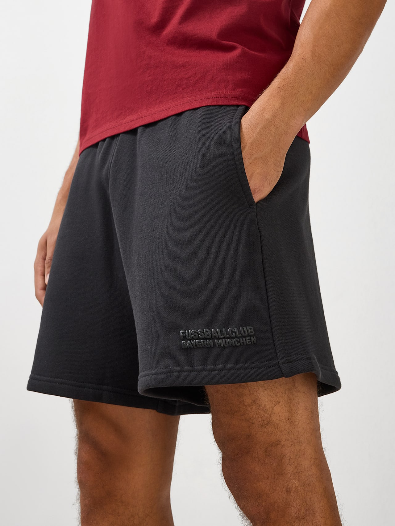 Sweatshort Premium Essentials detail 5