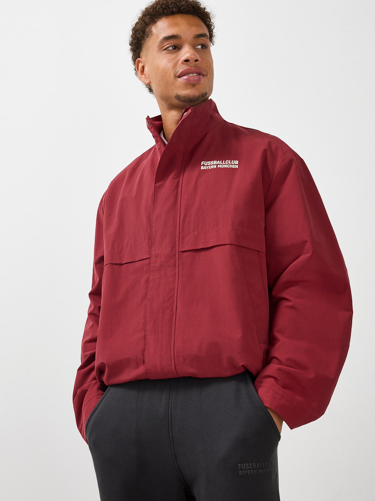 Windbreaker Premium Essentials detail 5