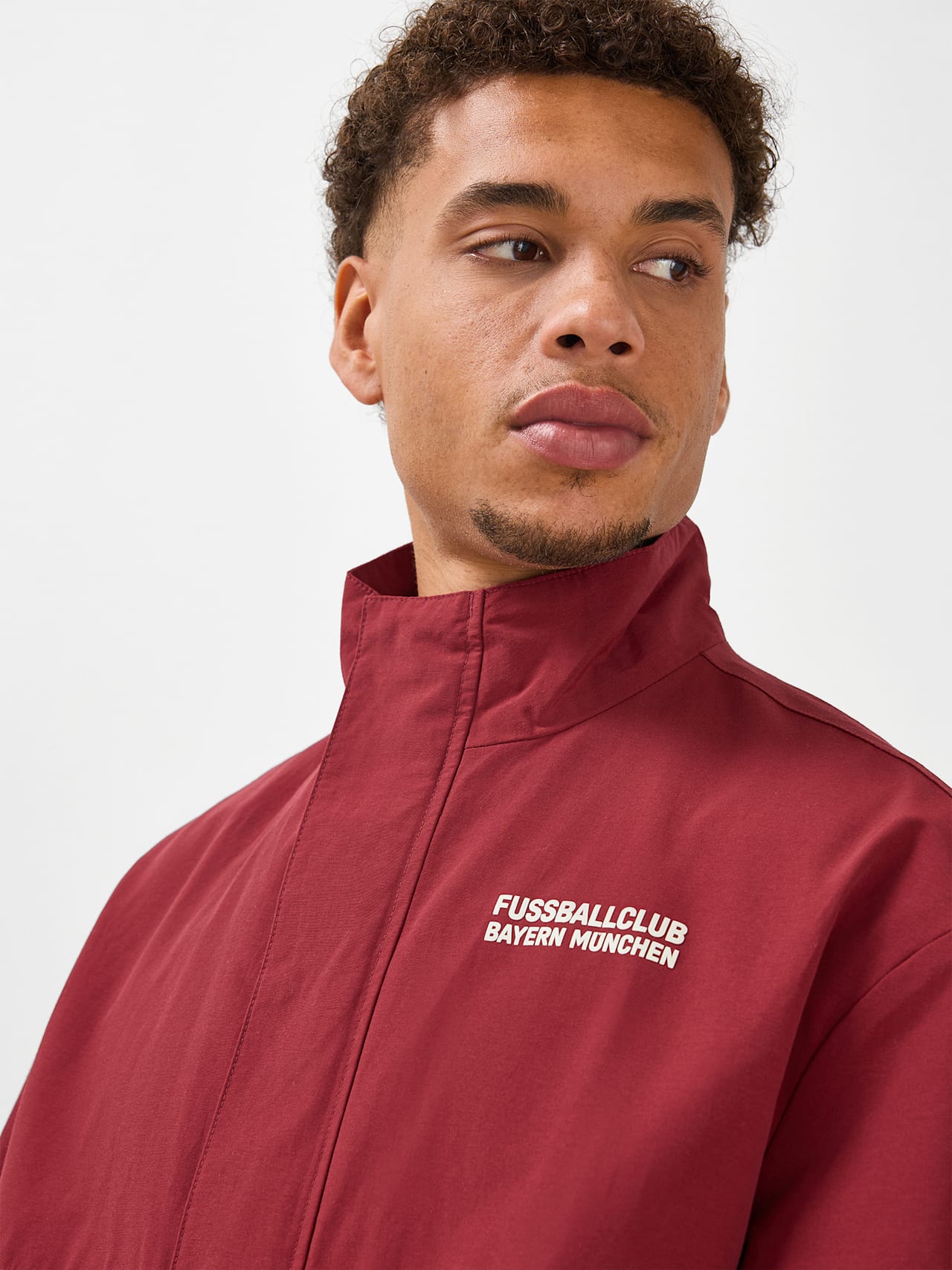Windbreaker Premium Essentials detail 7
