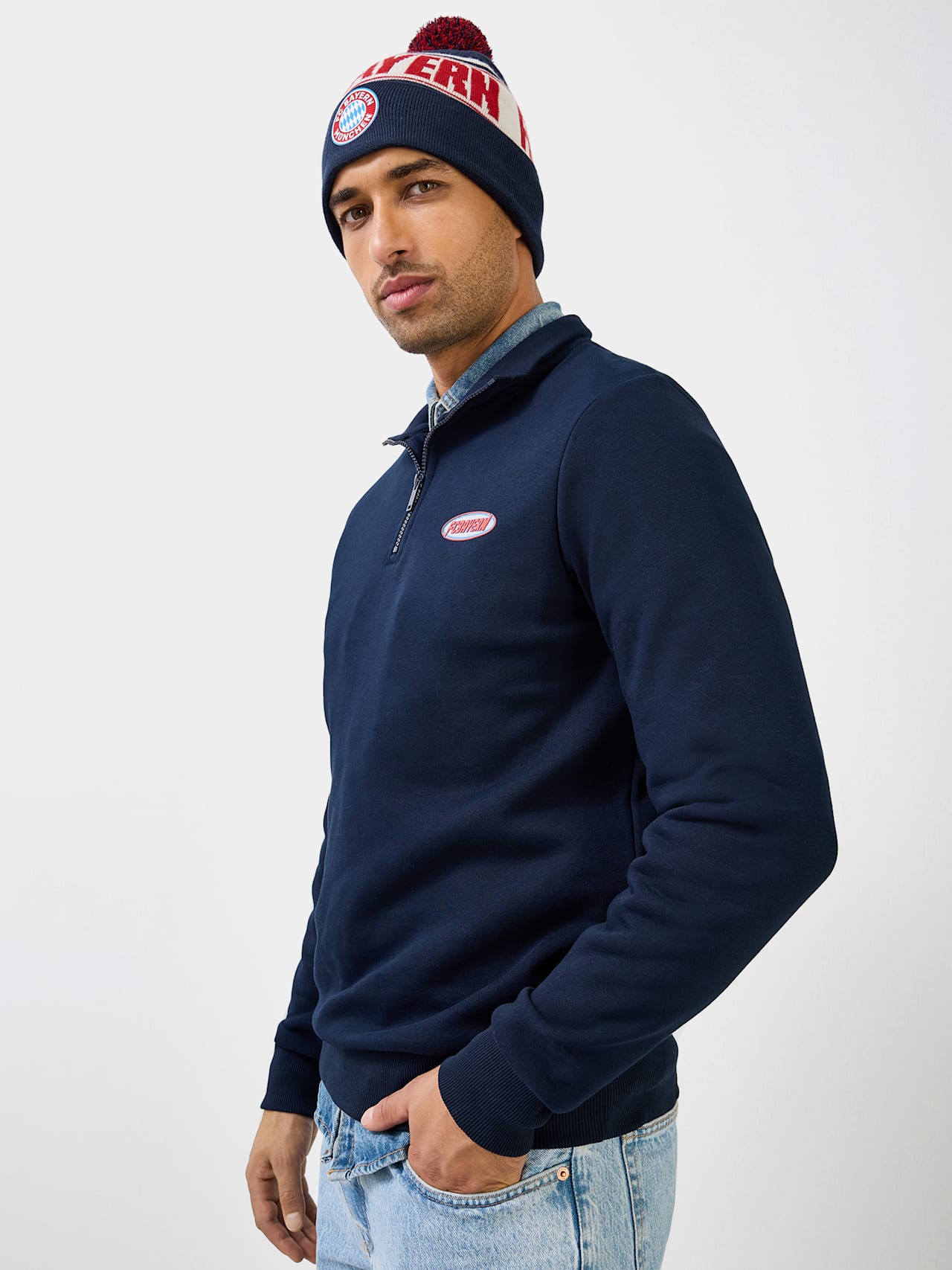 Bobble Hat Logo detail 4