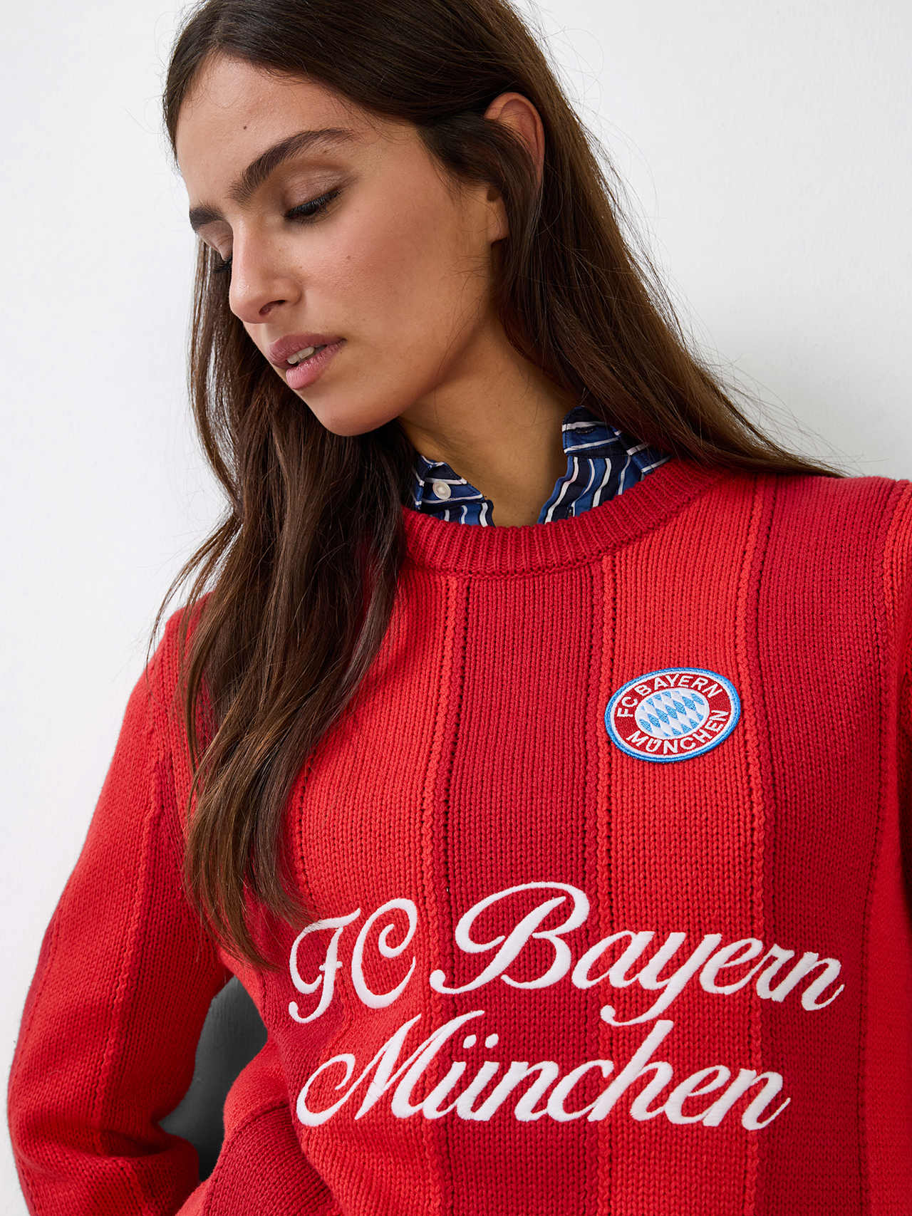 Knitted Sweater for Winter detail 5