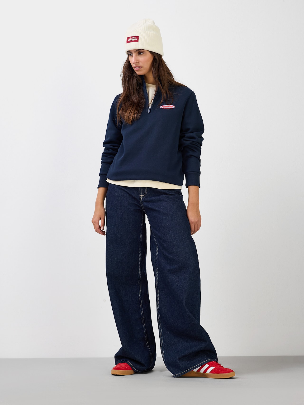 Half-Zip Top Season detail 5
