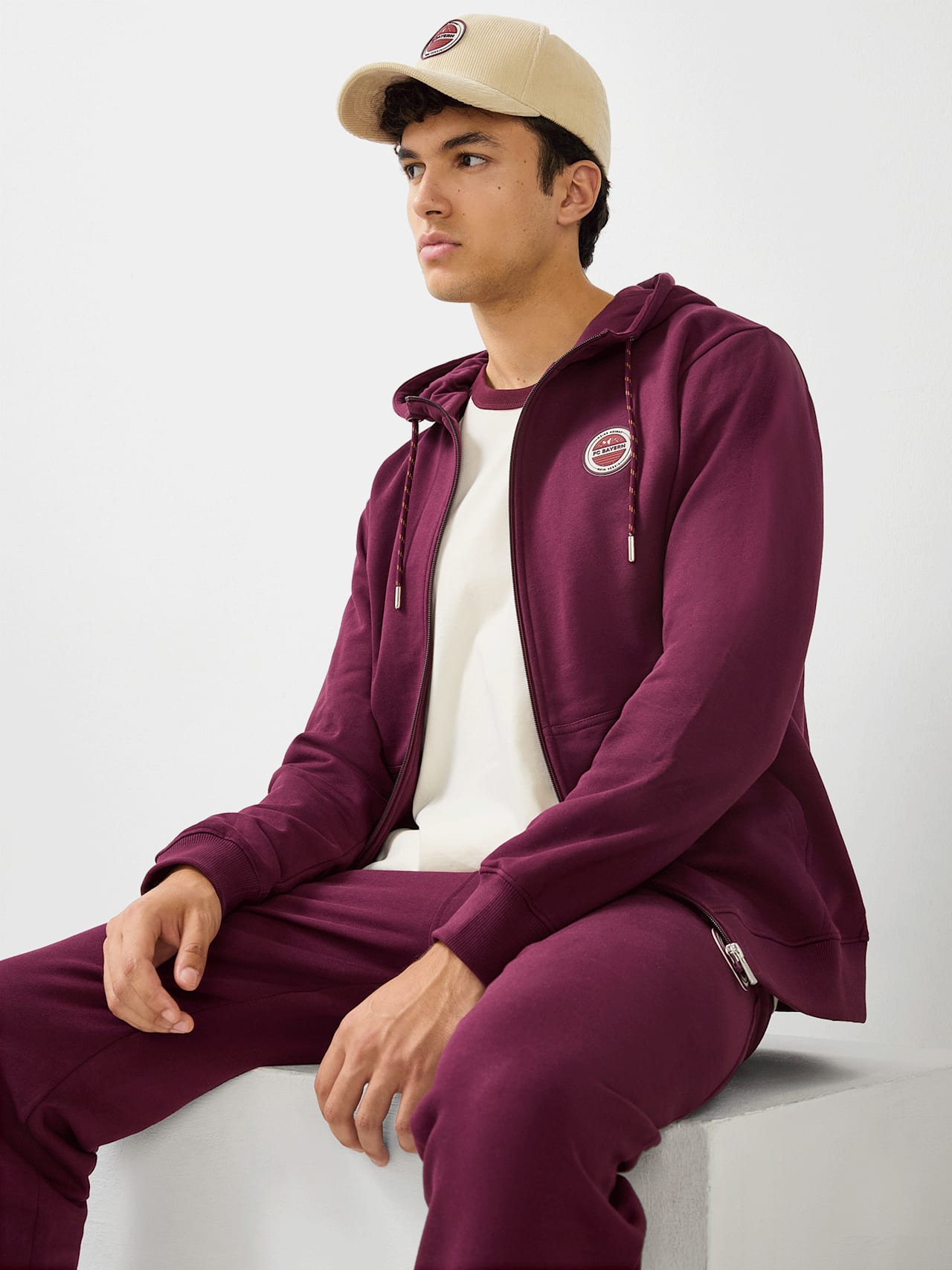 Sudadera con capucha con cremallera Inicio detail 5