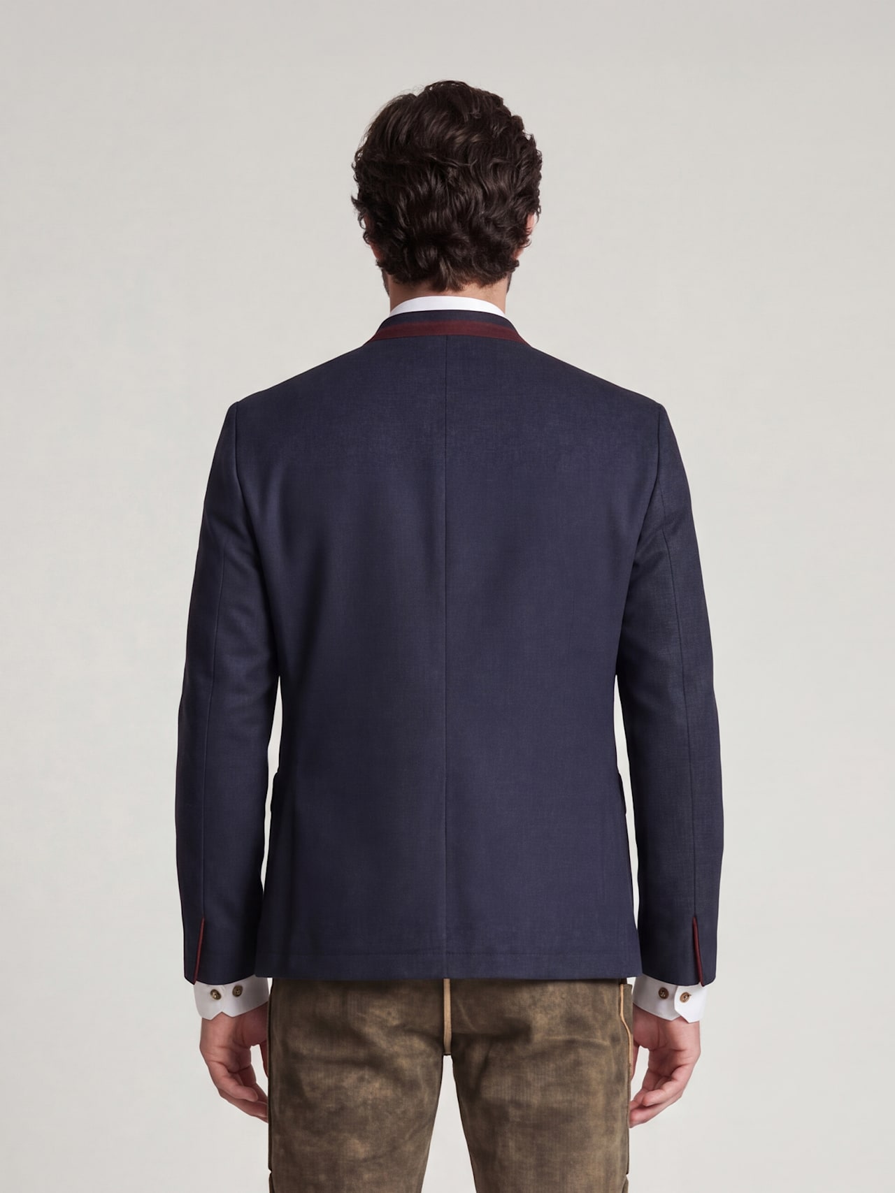 Chaqueta tradicional detail 2