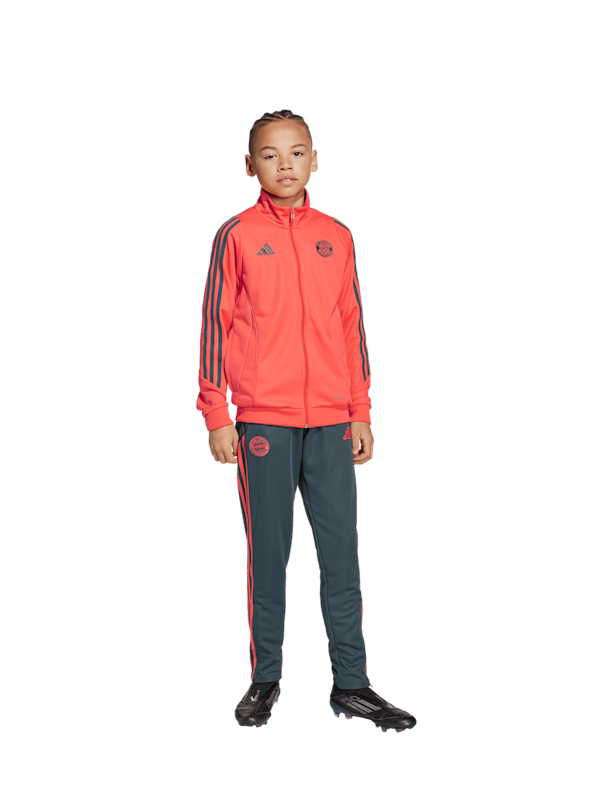 売れ筋がひクリスマスプレゼント！ Kids Essential tracksuit red | Official FC Bayern Munich Store ウェア