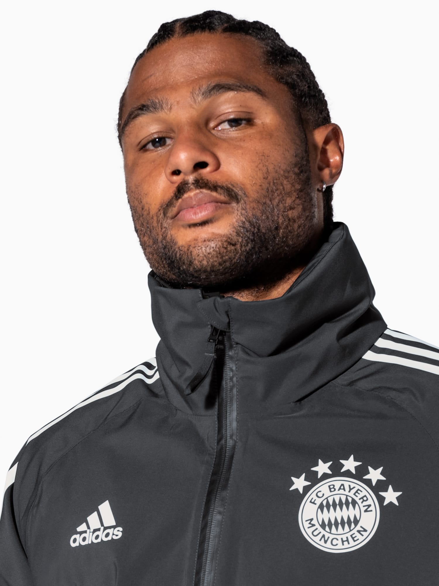 herren-regenjacke-ucl-teamline-grau-offizieller-fc-bayern-store