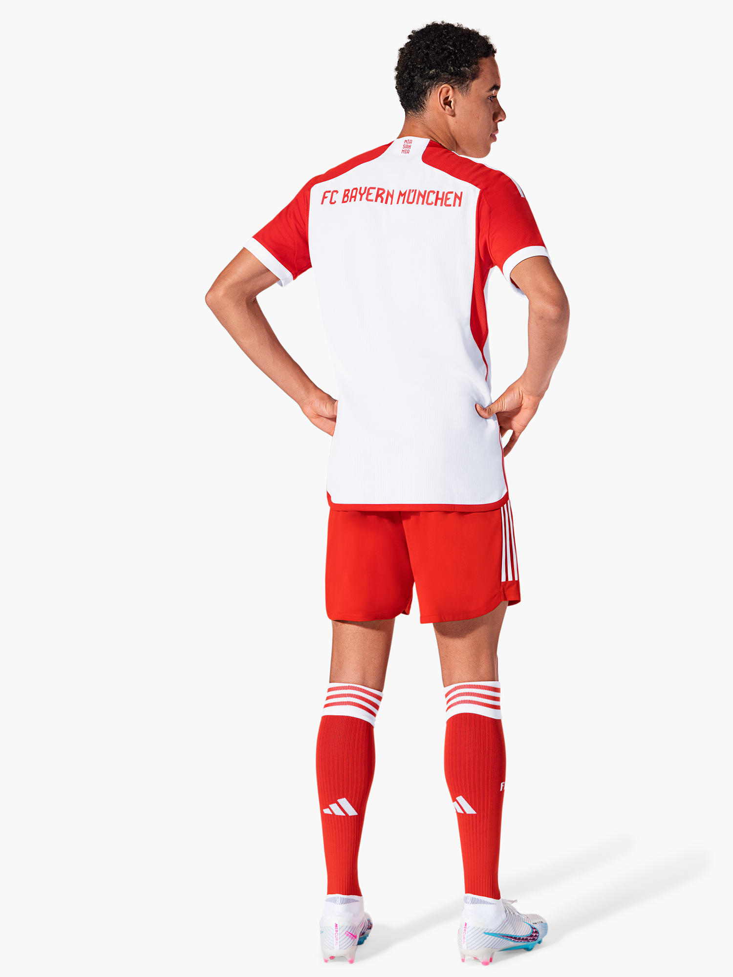 Men Home Jersey 23-24 white | Official FC Bayern Munich Store