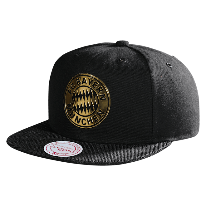 Mitchell & Ness Snapback Cap Logo | Offizieller FC Bayern ...