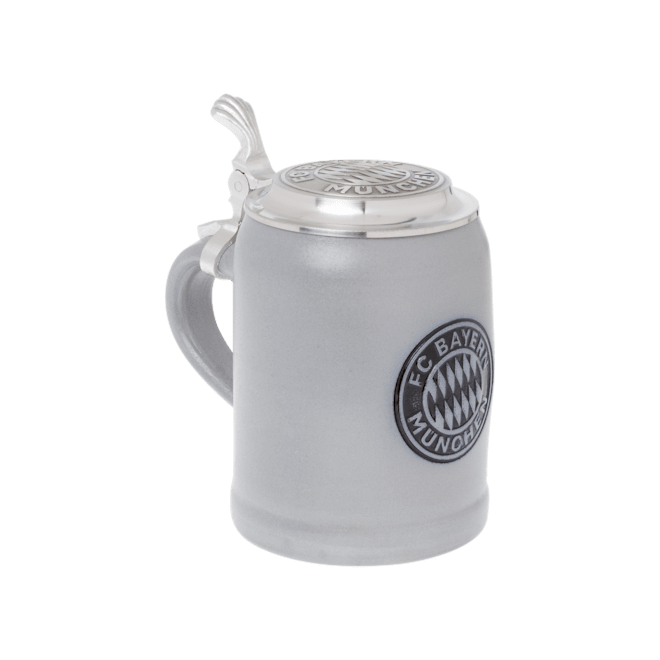 Jarra de cerveza con tapa de estaño Jarra de cerveza con tapa de estaño