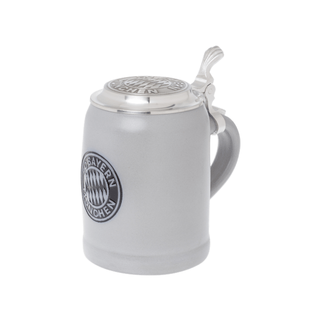 Jarra de cerveza con tapa de estaño Jarra de cerveza con tapa de estaño